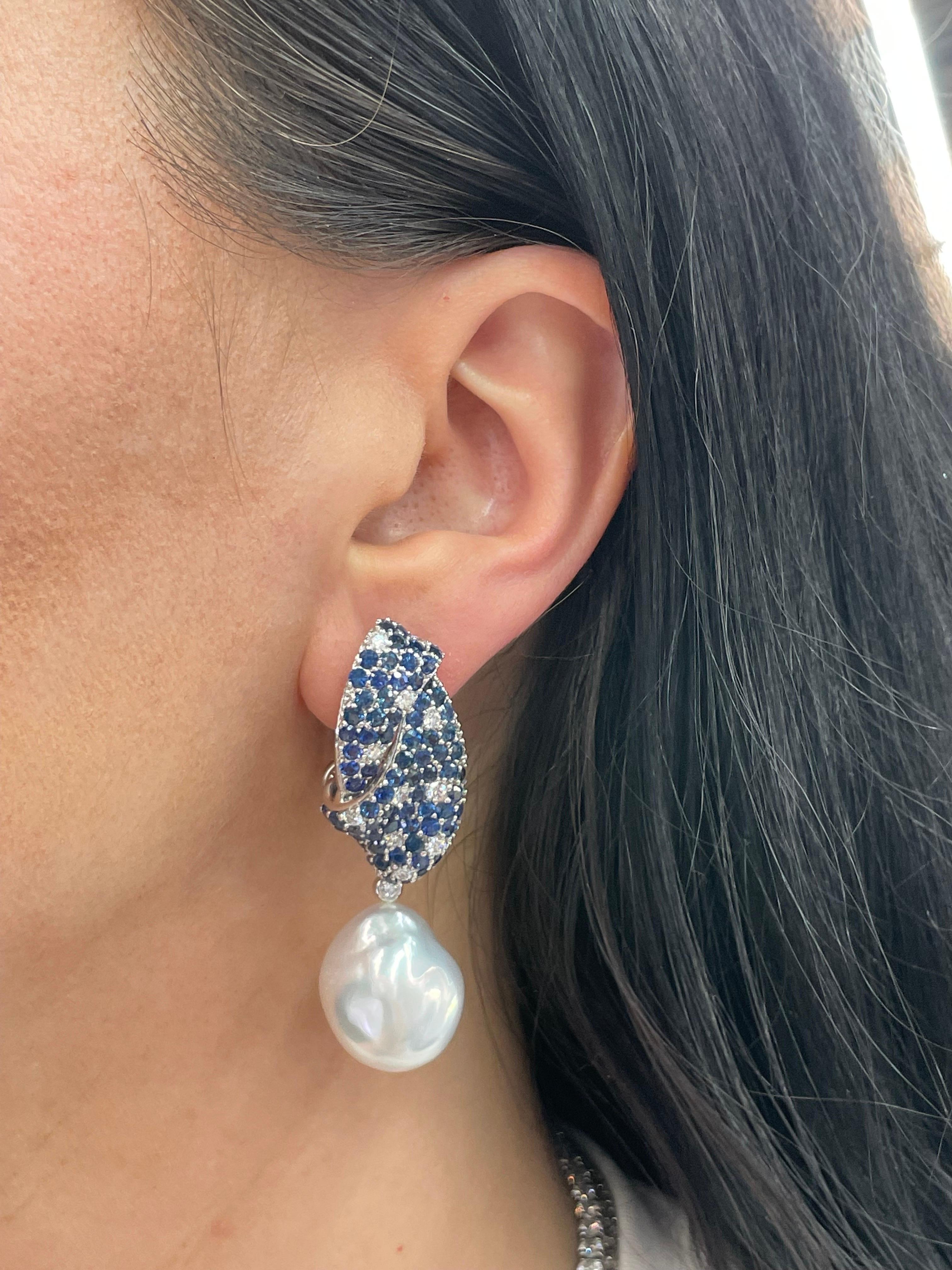 Women's Sapphire Diamond South Sea Pearl Drop Earrings 10.21 Carat 18 Karat 15-16 MM For Sale