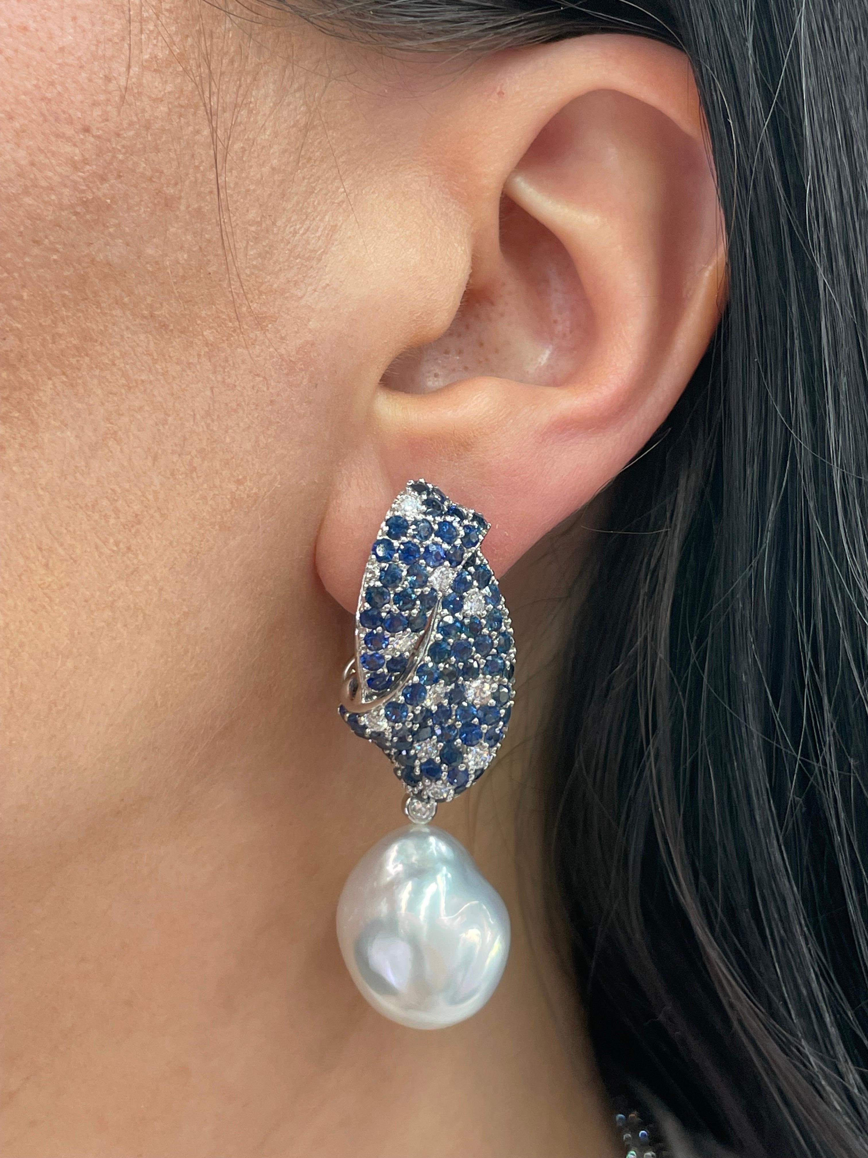 Sapphire Diamond South Sea Pearl Drop Earrings 10.21 Carat 18 Karat 15-16 MM For Sale 1