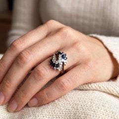 Sapphire & Diamond Split Shank Ring 18K Yellow Gold