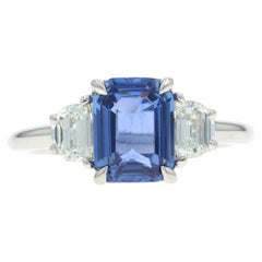 Anello di fidanzamento con zaffiro e diamante a tre pietre 950 Smeraldo 3.34ctw