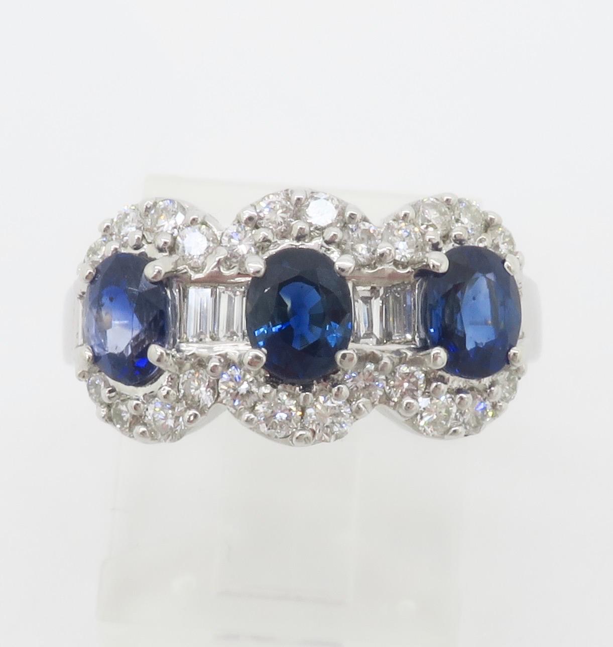 Women's or Men's Sapphire & Diamond Three Stone Ring in 18k White Gold For Sale
