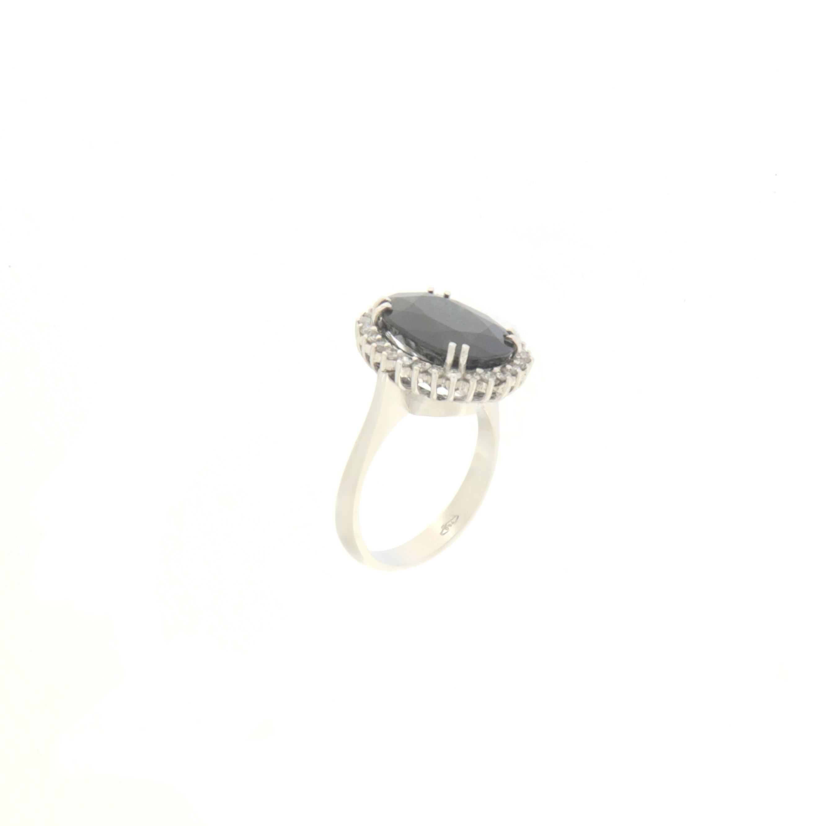 For any problems related to some materials contained in the items that do not allow shipping and require specific documents that require a particular period, please contact the seller with a private message to solve the problem.

Elegant ring made