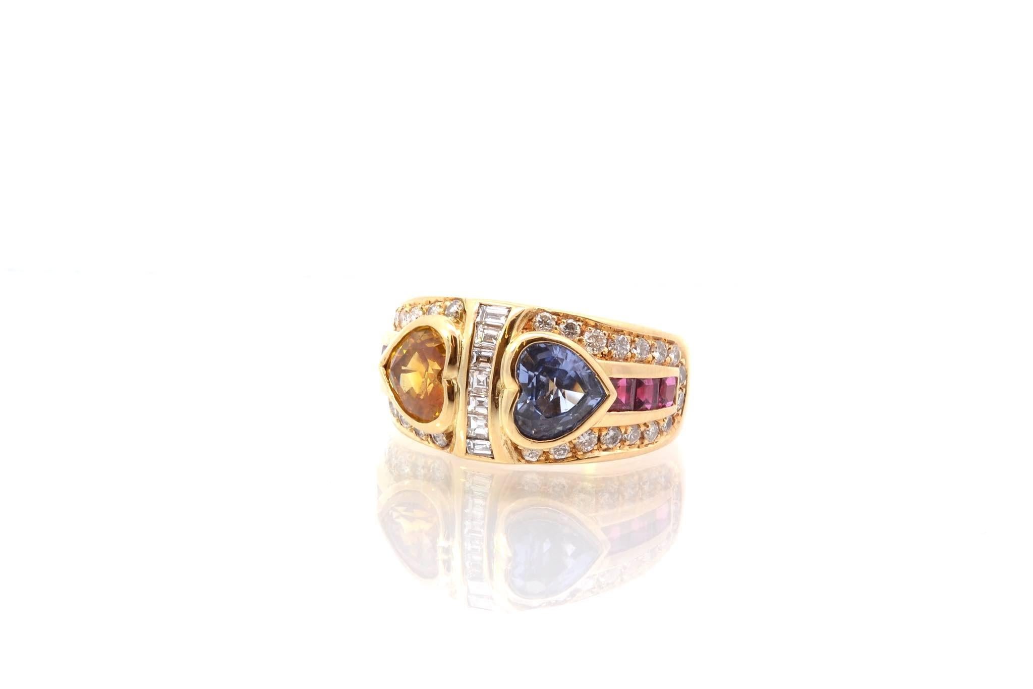 Sapphire, diamonds and rubies hearts ring in 18k gold In Good Condition For Sale In PARIS, FR