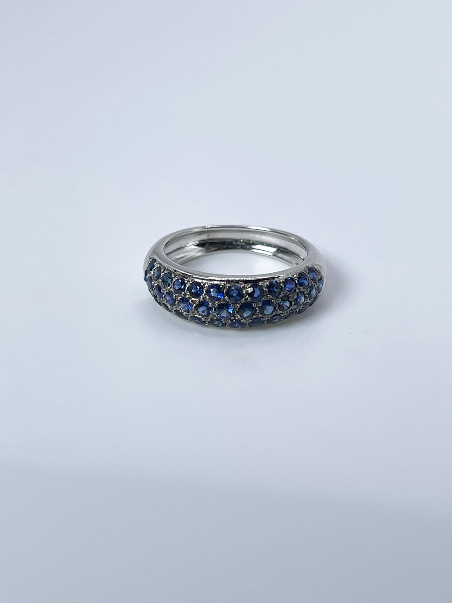 Pave set diamond ring made with sapphires in 18KT white gold.
ITEM: RTF200-00045
GRAM WEIGHT: 4.17gr
GOLD: 18KT white gold
NATURAL SAPPHIRE
Cut: Round
Color: Blue
Clarity: Moderately Included
Carat:1.12ct
SIZE: 7 (can be re-sized)


WHAT YOU GET AT