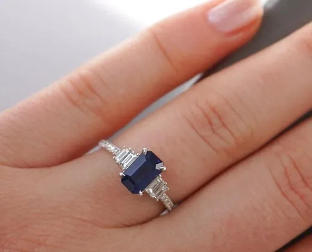Sapphire EC Ring 1.82 CTS For Sale 2