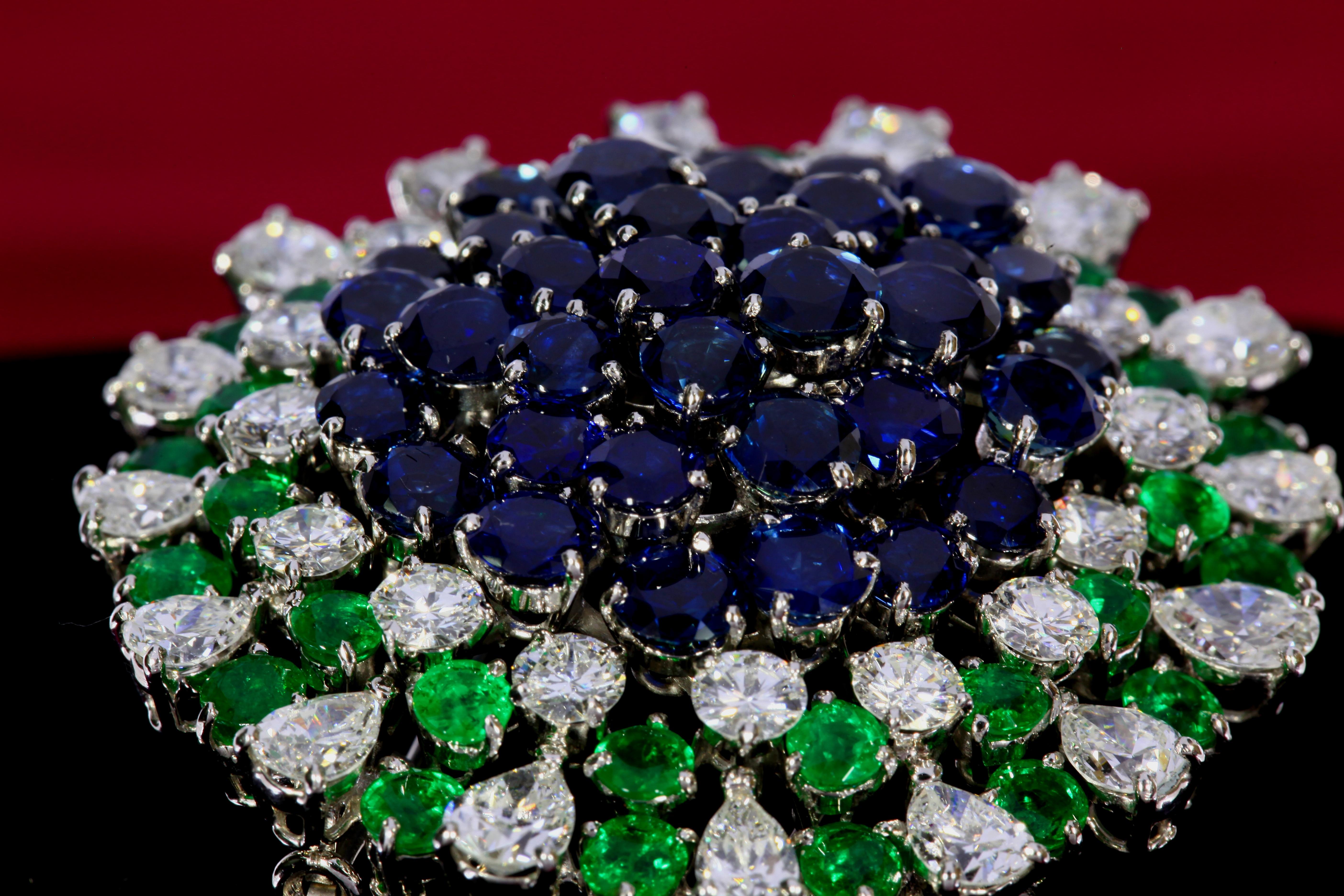 Women's or Men's Sapphire Emerald and Diamond Brooch, circa 1950 For Sale