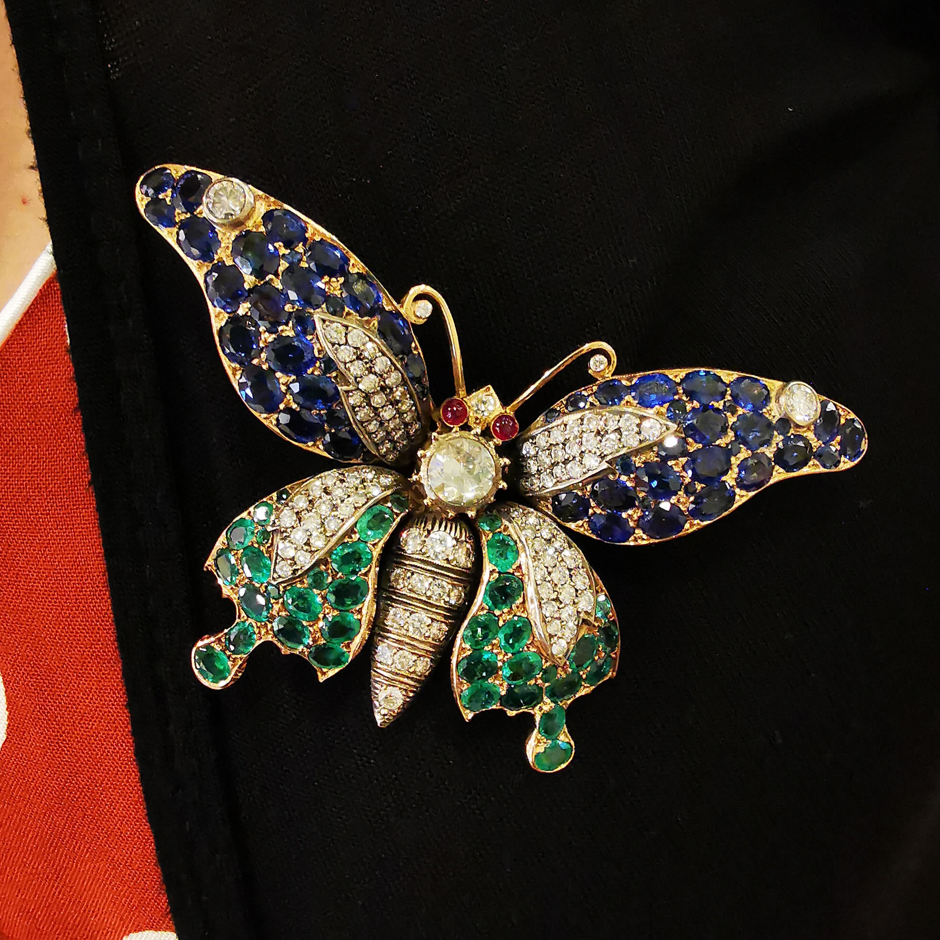 Sapphire, Emerald and Diamond Butterfly Brooch In Good Condition In London, GB