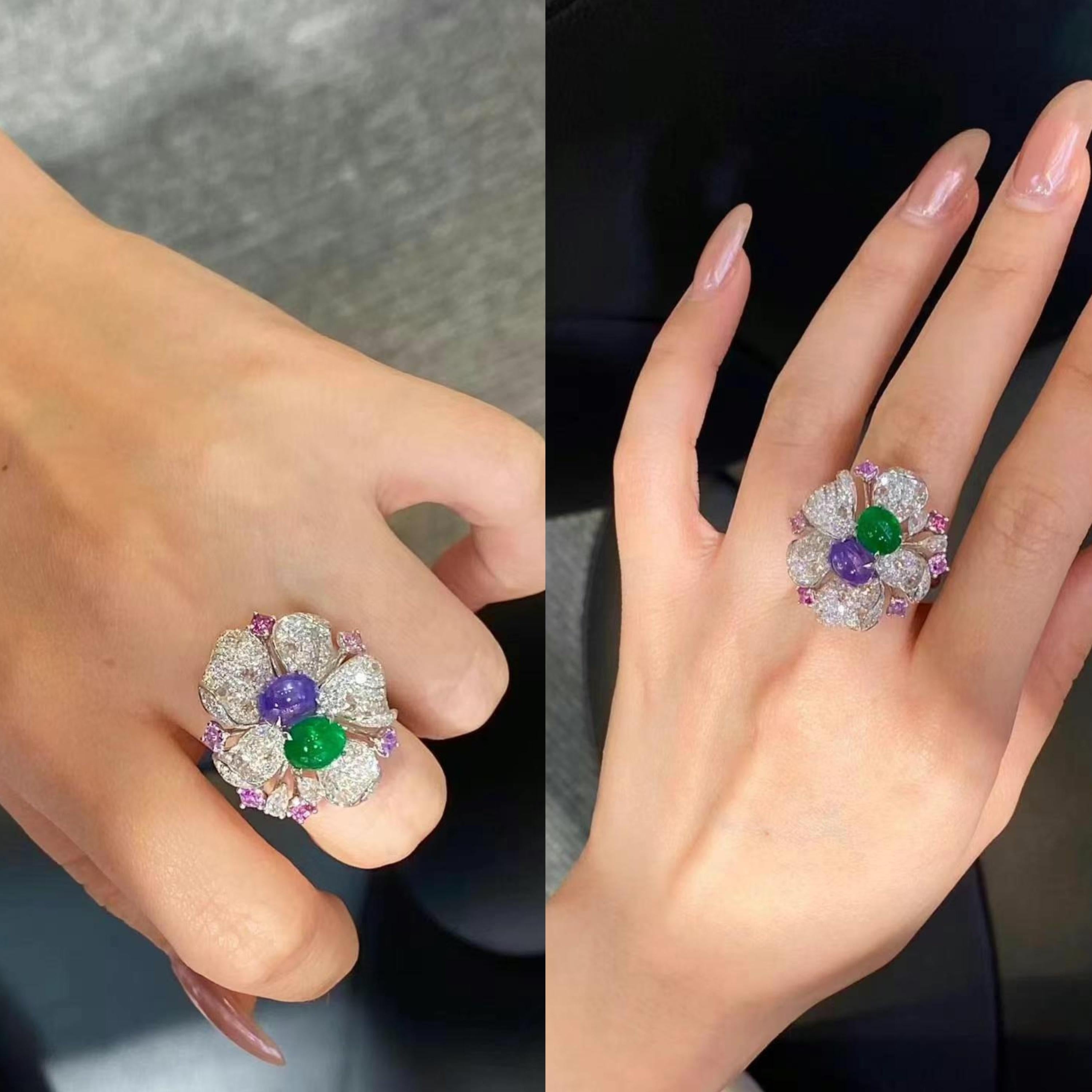 En vente :  Bague cocktail saphir, émeraude et diamant - or blanc 18K 4