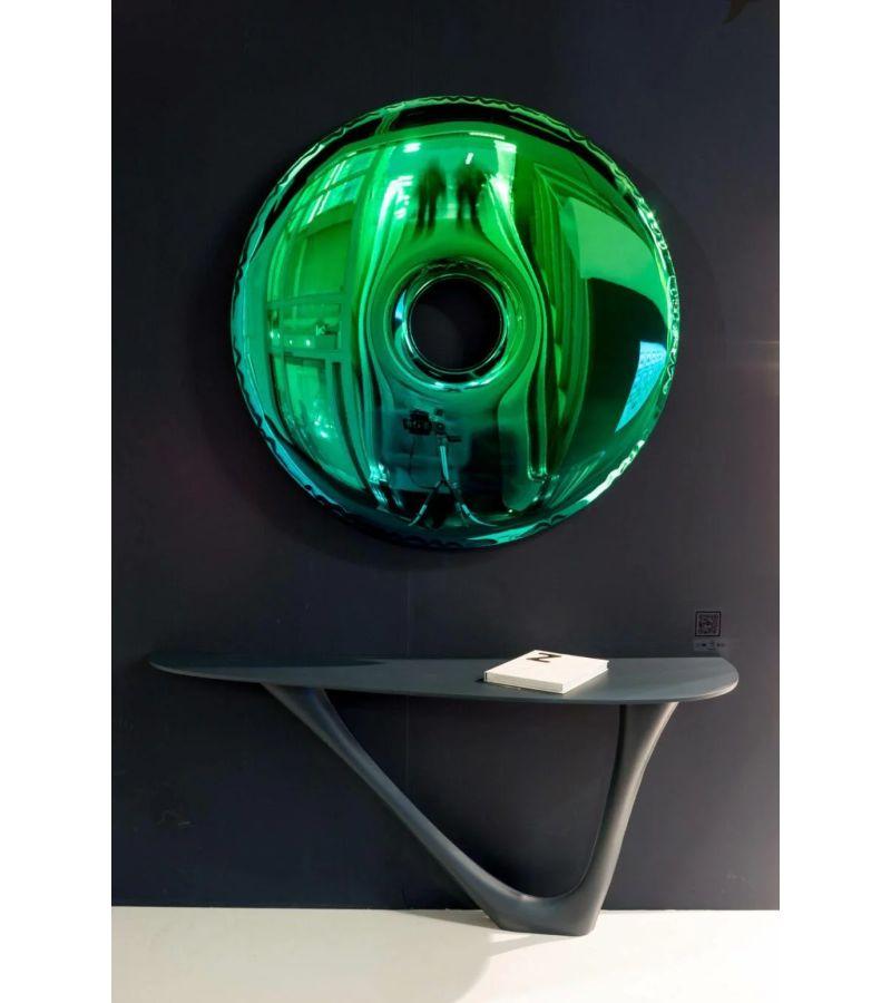 Sapphire emerald rondo 150 wall mirror by Zieta
Dimensions: diameter 150 x deep 6 cm 
Material: stainless steel.
Finish: sapphire emerald gradient.
Available finishes: stainless steel, white matt, sapphire/emerald, sapphire, emerald, deep space