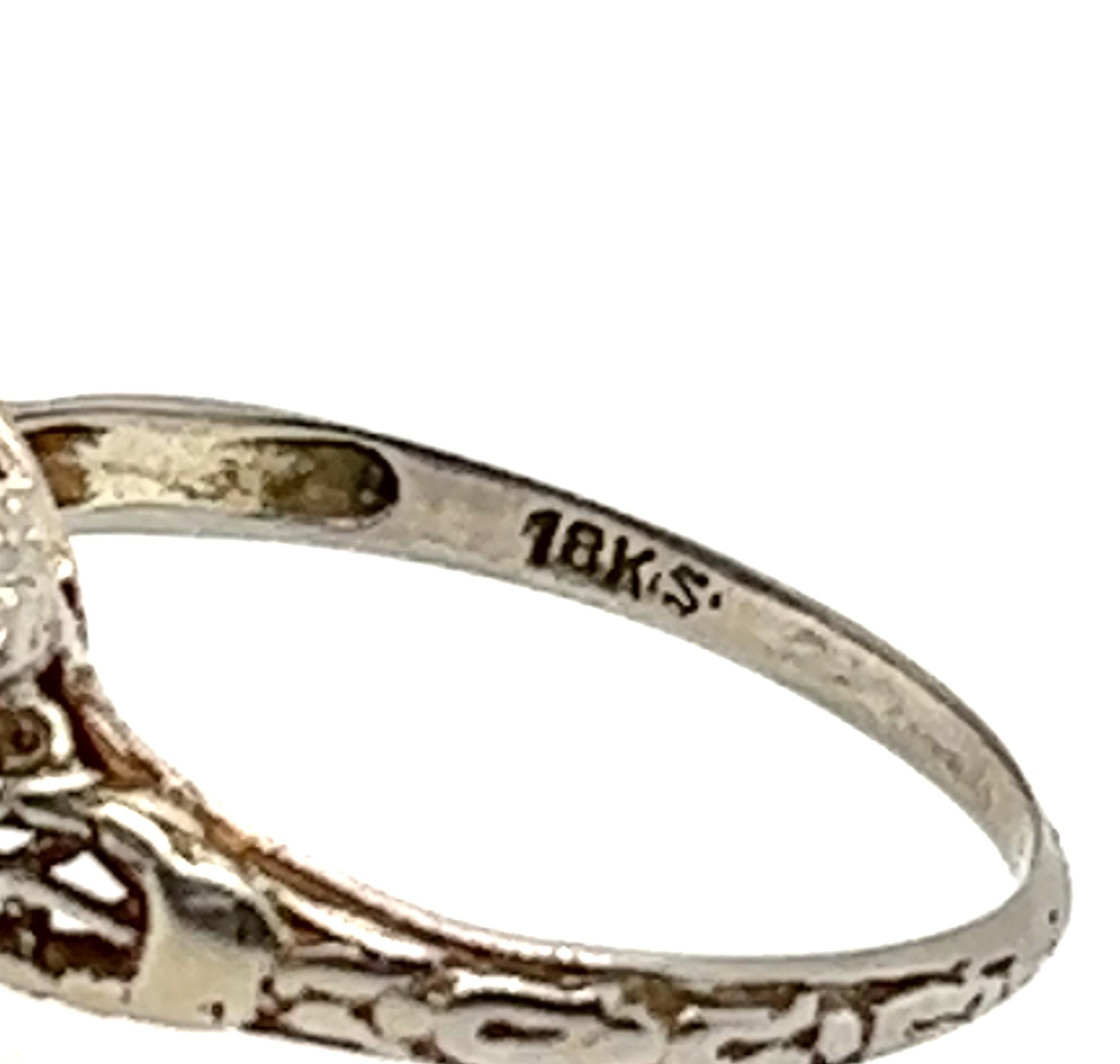 Art Deco Sapphire Ring 1/2ct Original 1920's Antique Hand Engraved 18K In Good Condition In Dearborn, MI
