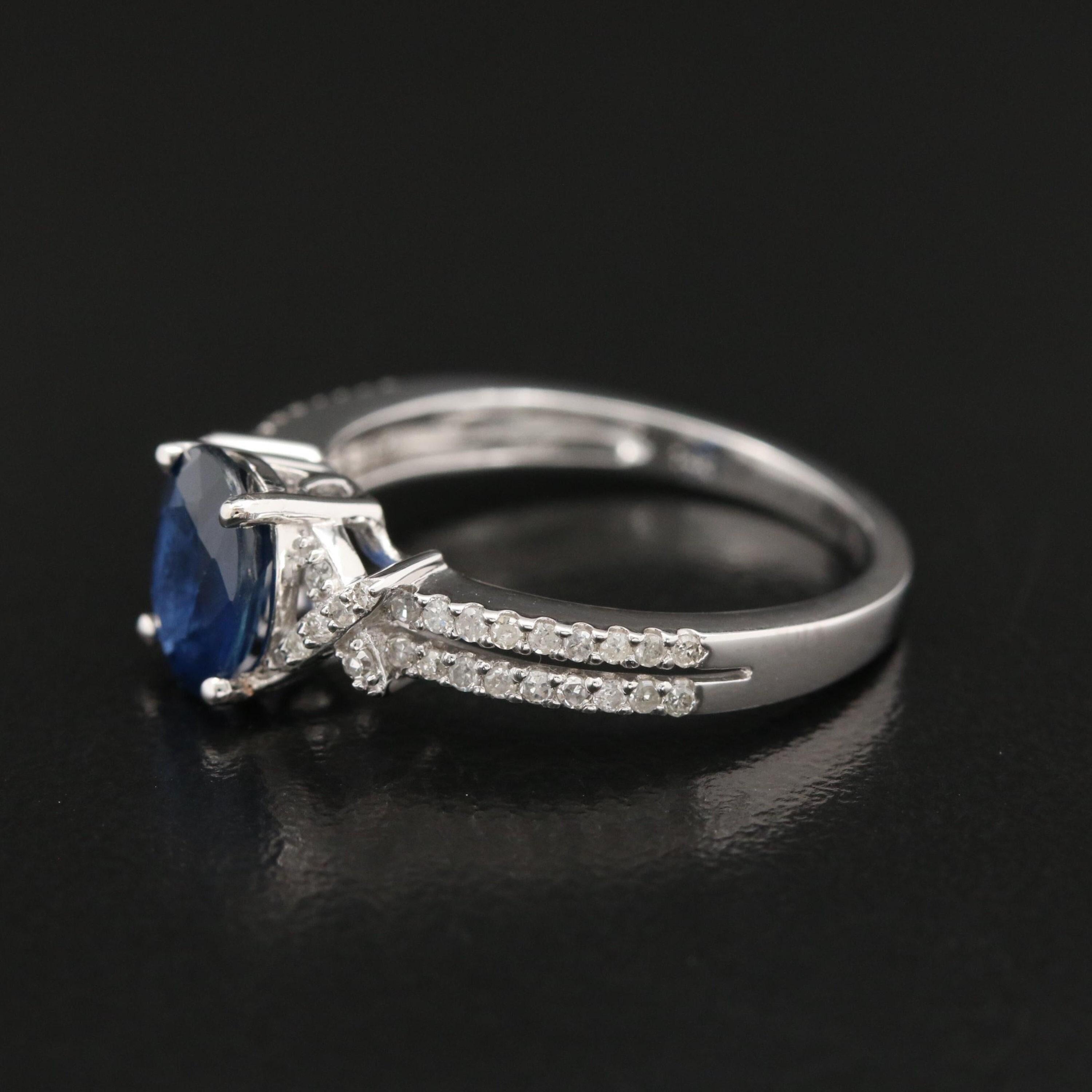 For Sale:  Sapphire Engagement Ring, Natural Sapphire Wedding Ring 2