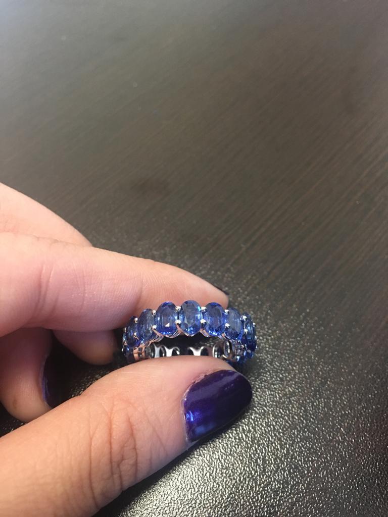 Oval Sapphire Eternity Ring 12 Carats In New Condition In Great Neck, NY