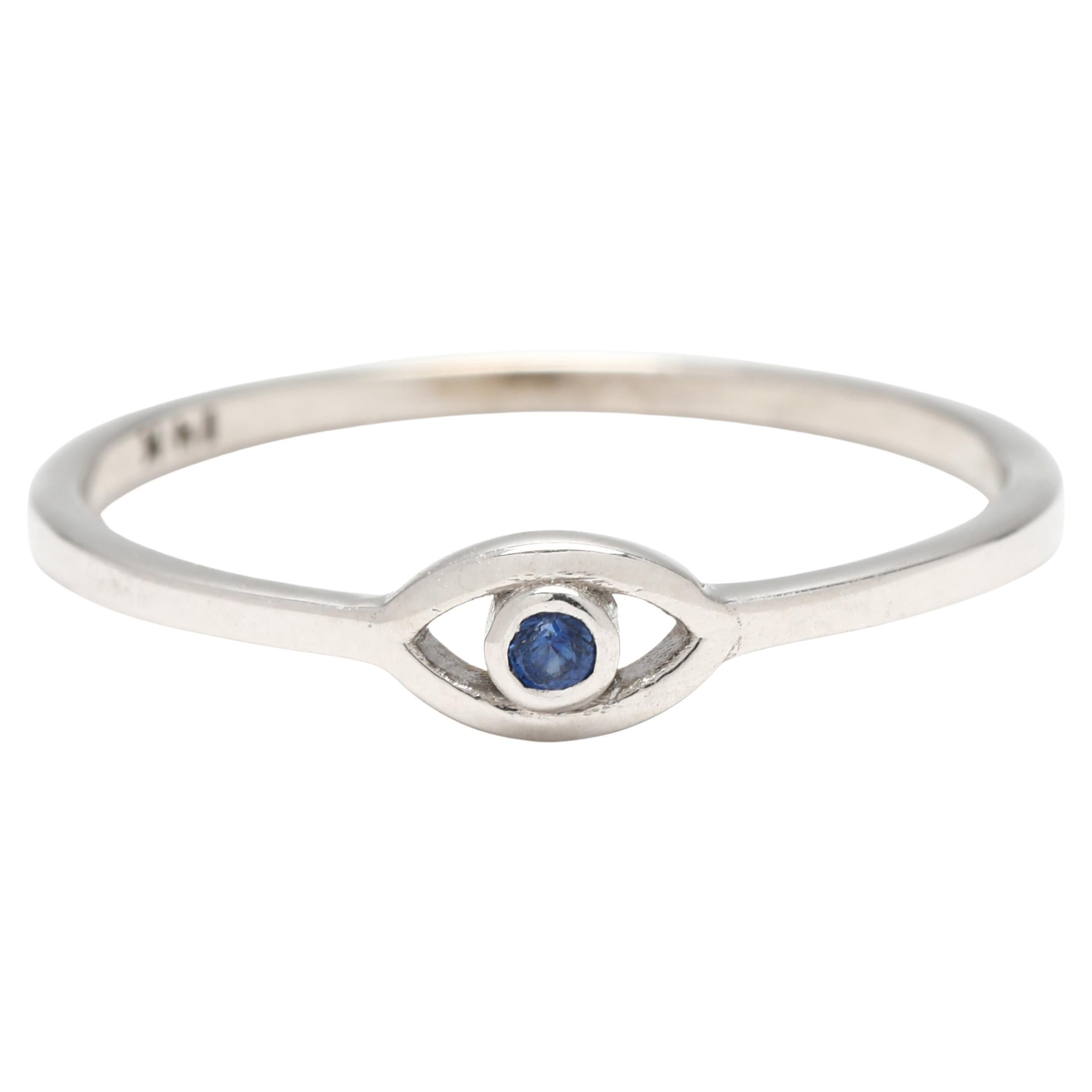 Anello a fascia con zaffiro, oro bianco 14k, misura 7 in vendita