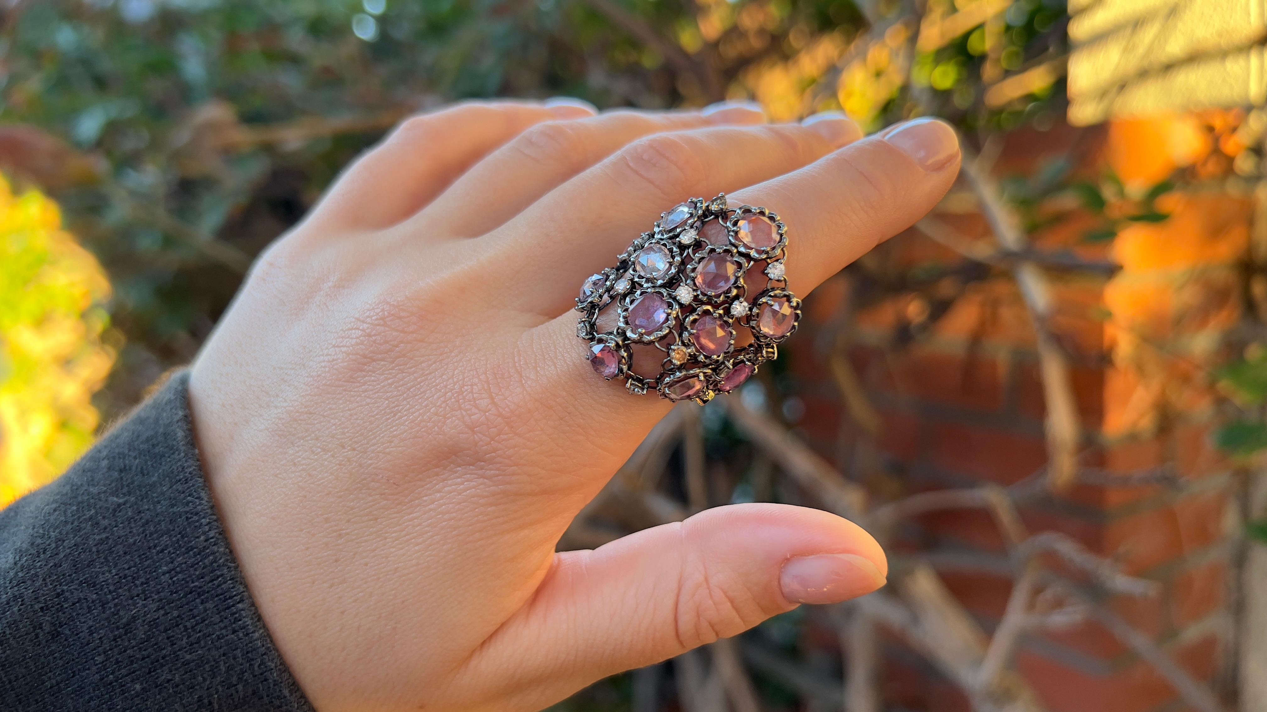 Saphir-Blumenring mit Diamanten 8,35 Karat 18K Weißgold (Rosenschliff)