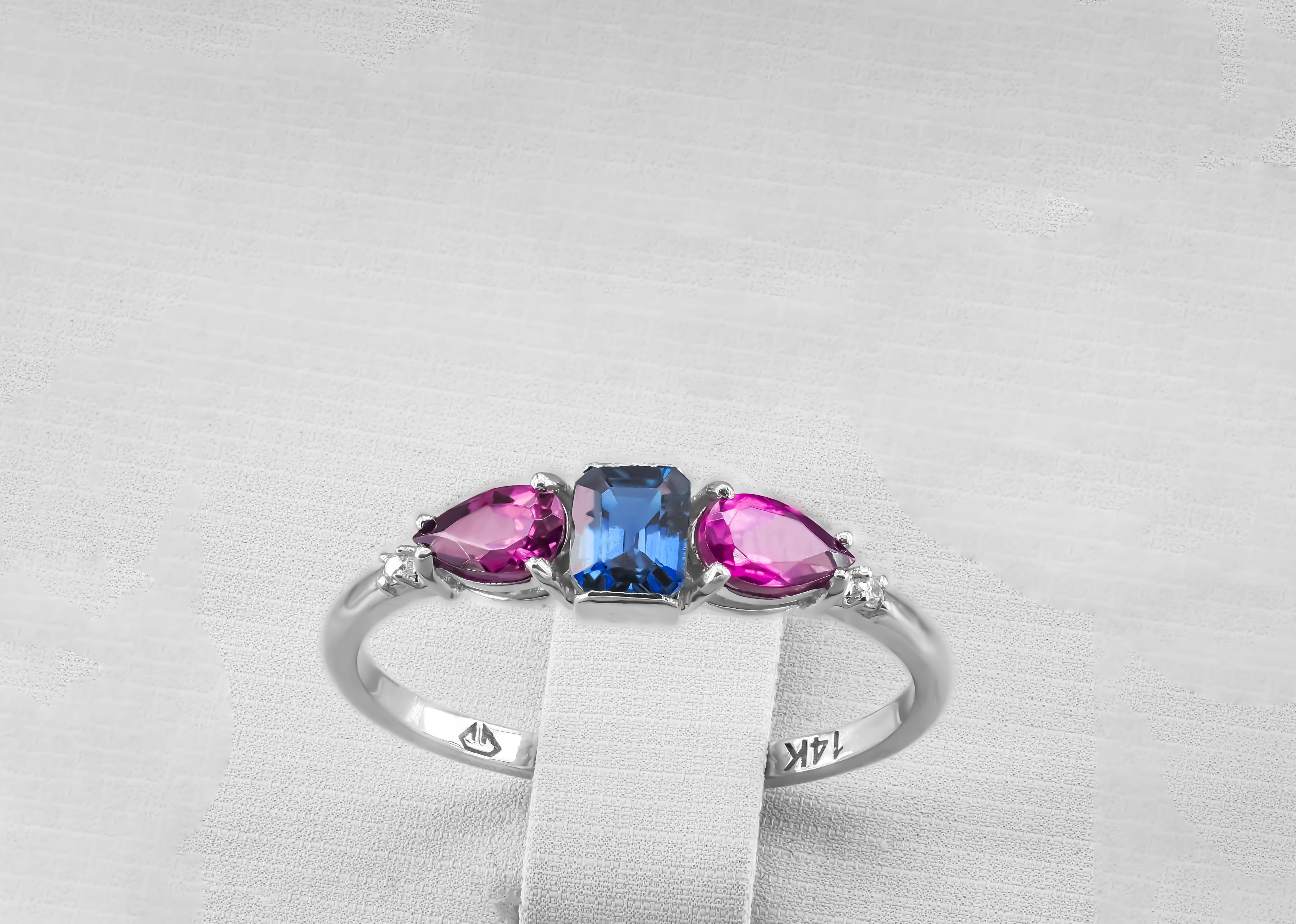 For Sale:  Sapphire, garnet 14k gold ring 4