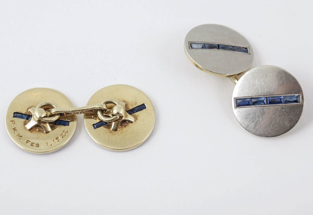 Vintage Cufflinks Platinum & 18 Karat Gold with Four Sapphires, USA circa 1930 In Good Condition For Sale In London, GB