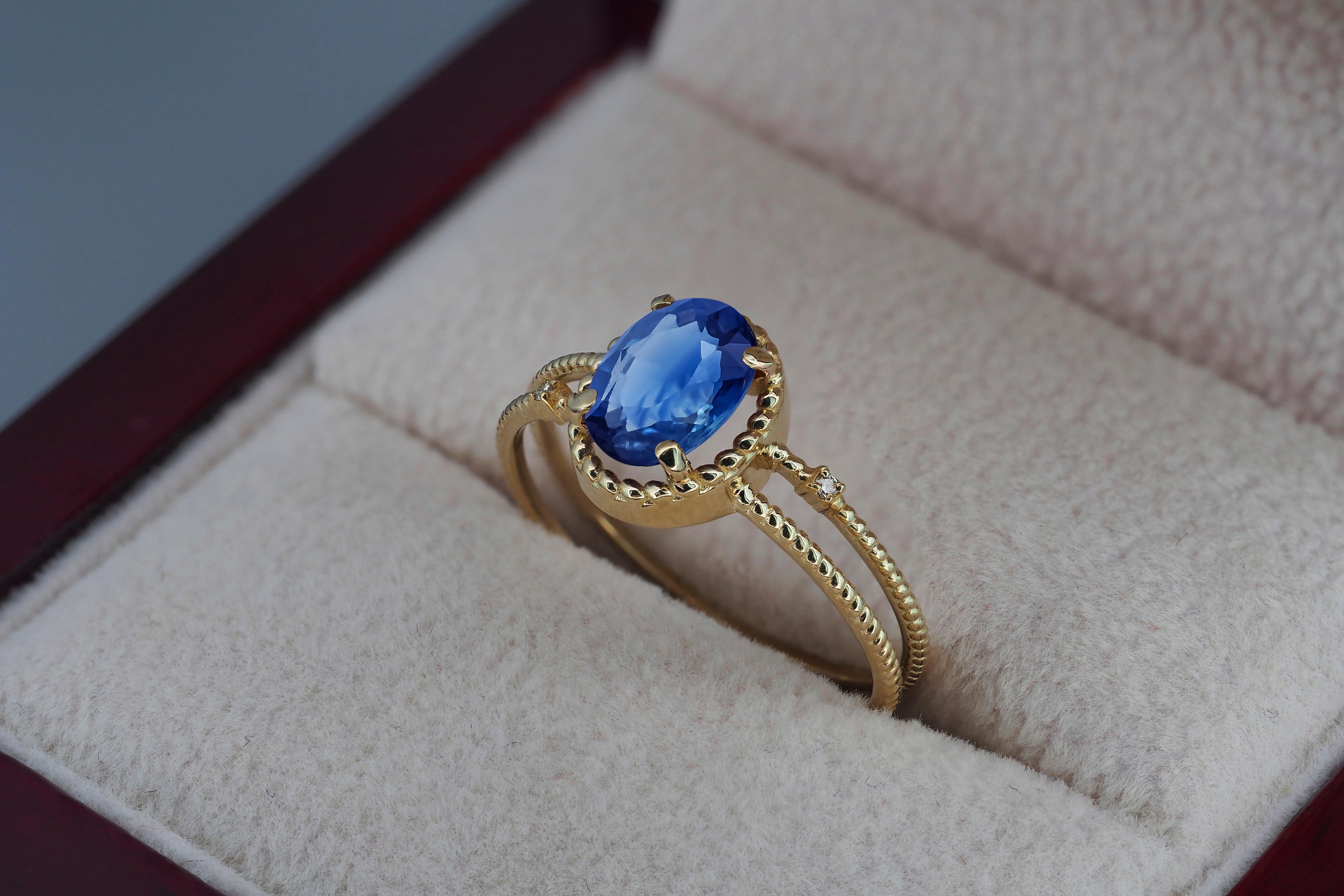 Sapphire Gold Ring, Oval Sapphire Ring, 14k Gold Ring with Sapphire In New Condition In Istanbul, TR
