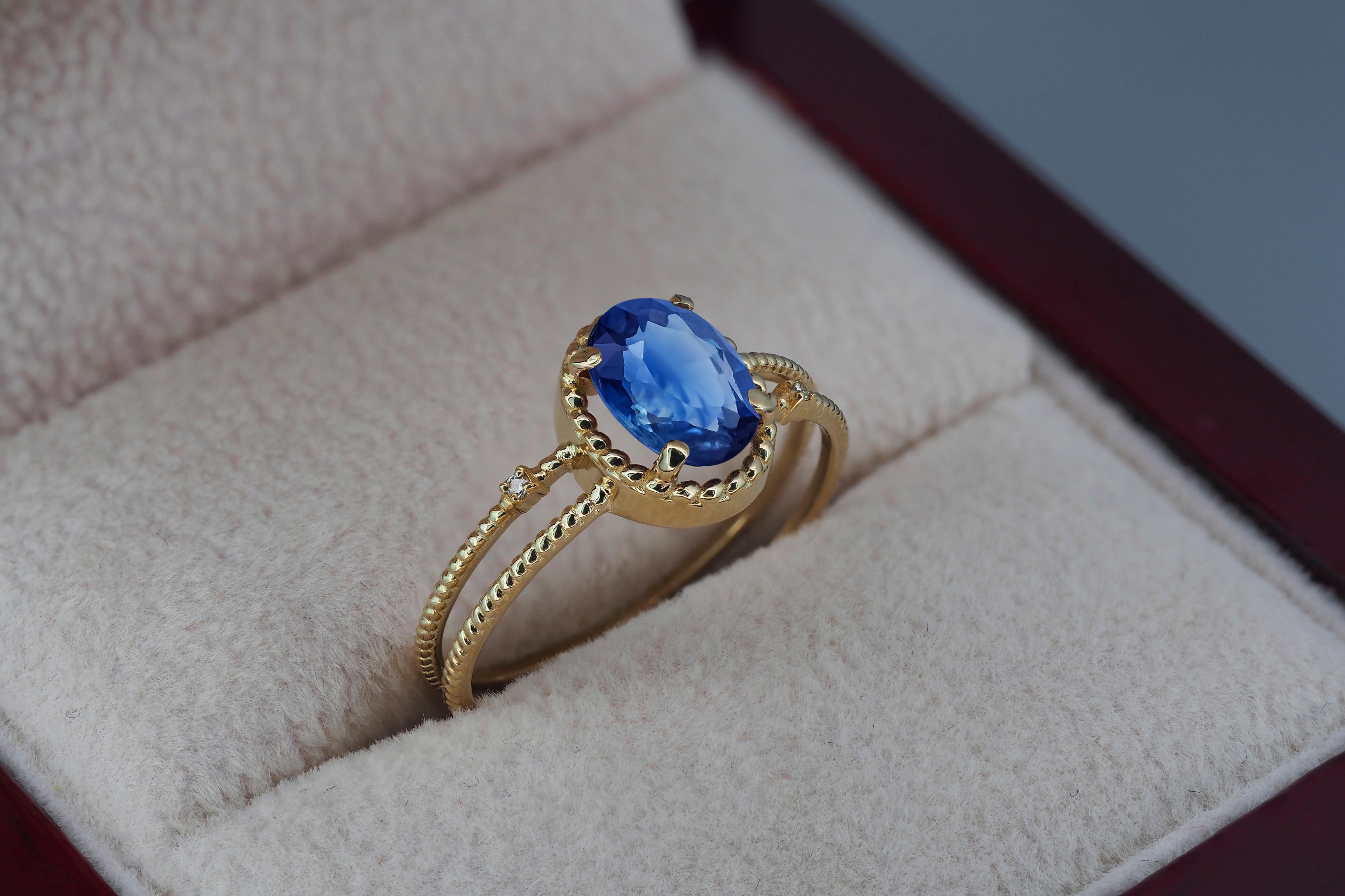 Women's Sapphire Gold Ring, Oval Sapphire Ring, 14k Gold Ring with Sapphire
