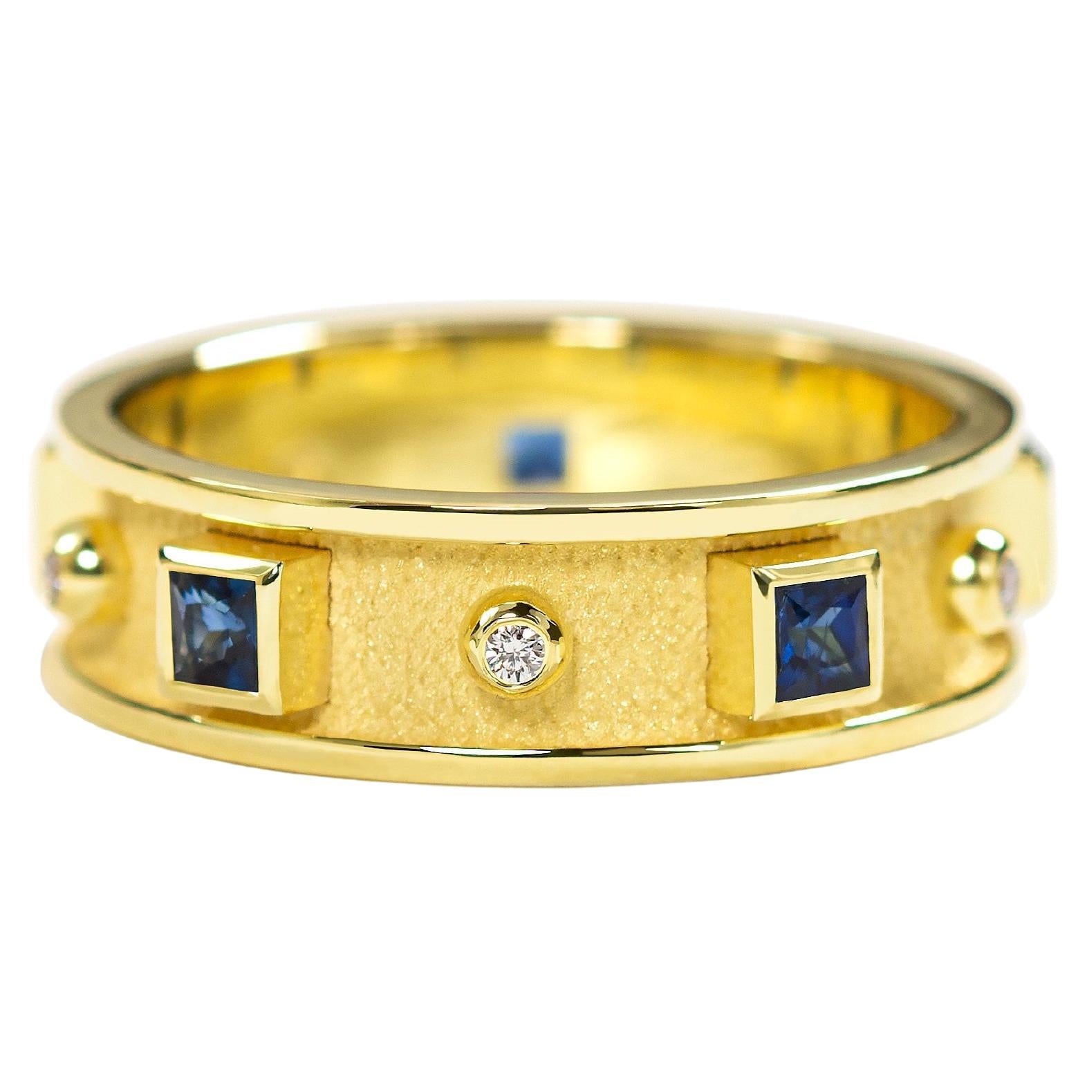 Sapphire Gold Ring with Brilliants For Sale