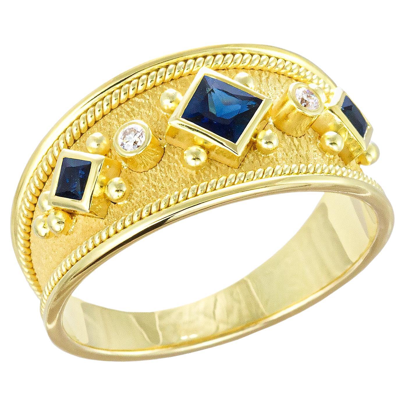 Sapphire Gold Ring with Diamonds For Sale