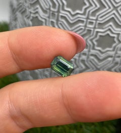 Sapphire Green 2.03Ct natural gemstone, Octagon cut, West Africa , Certificate