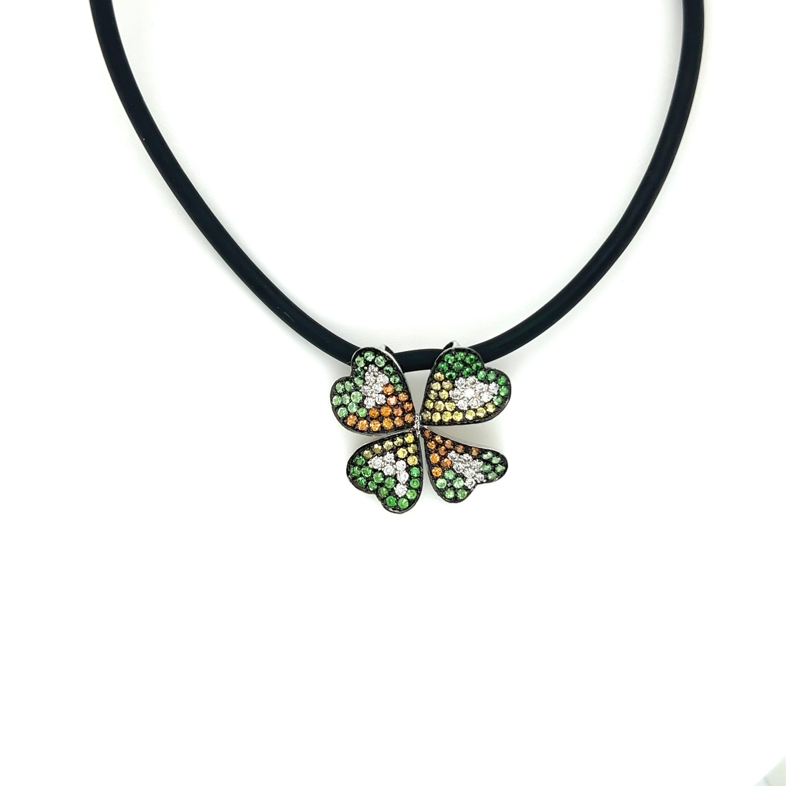 sapphire clover necklace