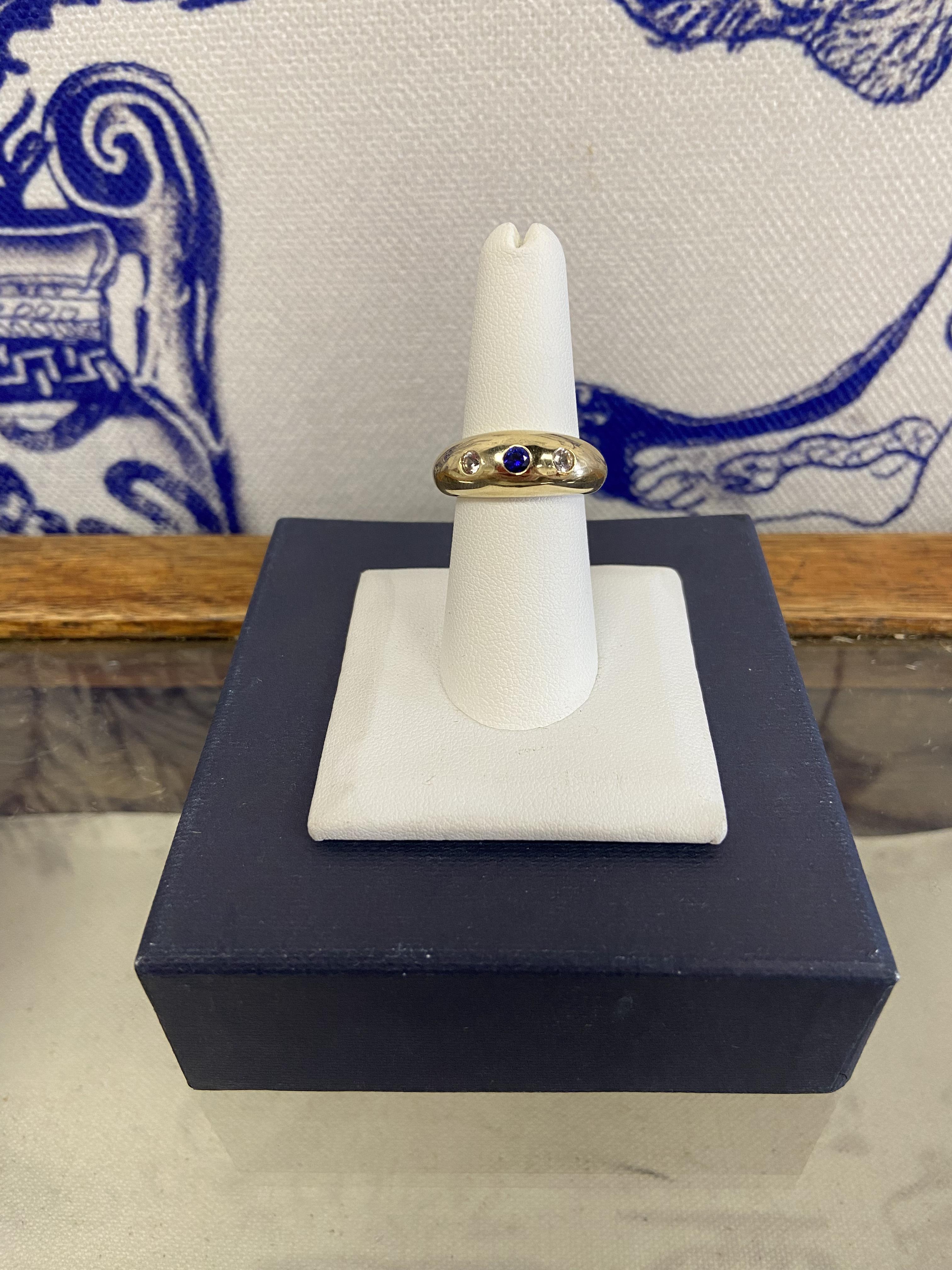 For Sale:  Diamond & Sapphire Tapered Dome Ring 3