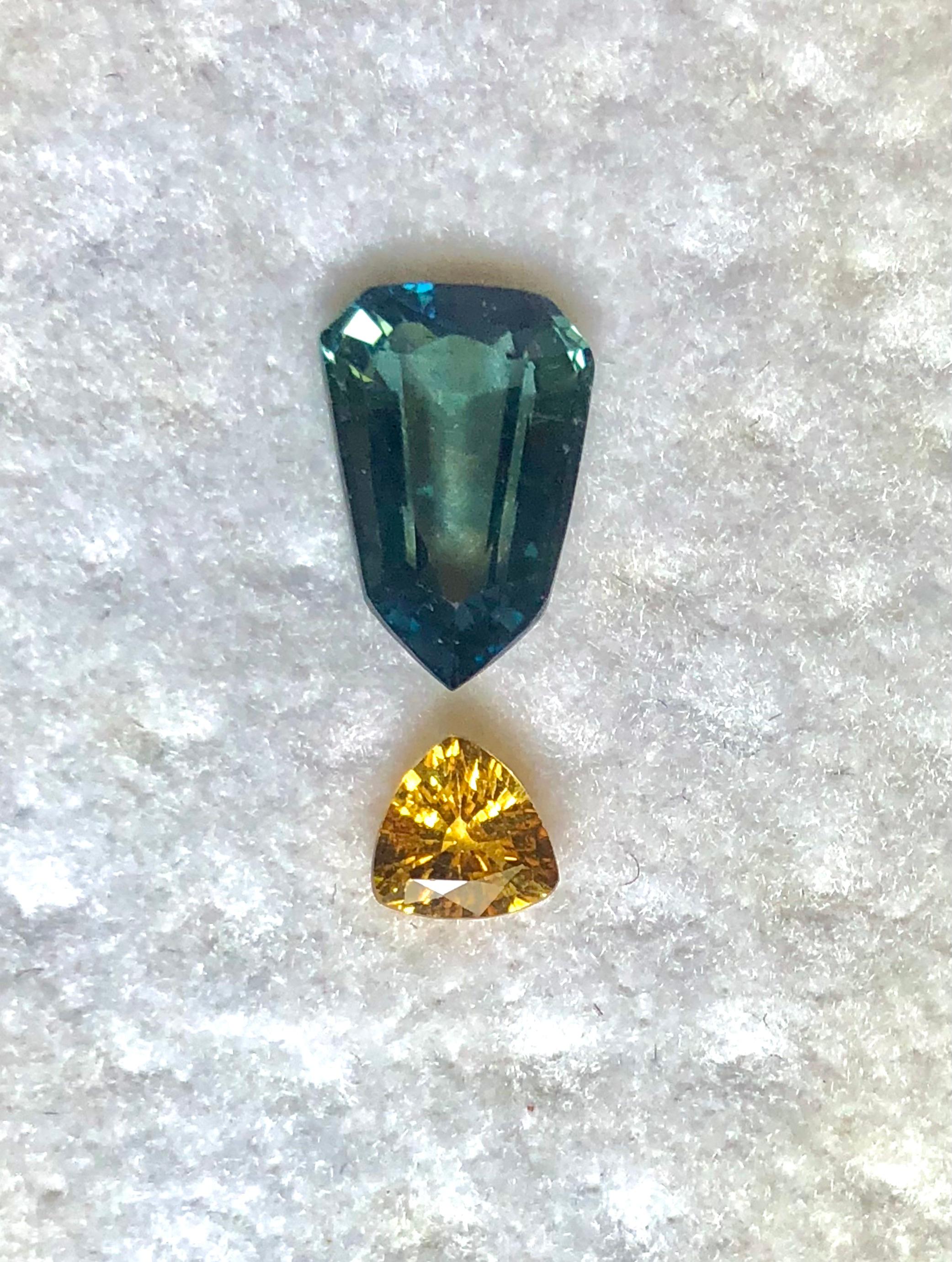 Sapphire Kite Shape Blue-Green 3.54 Carat For Sale 1