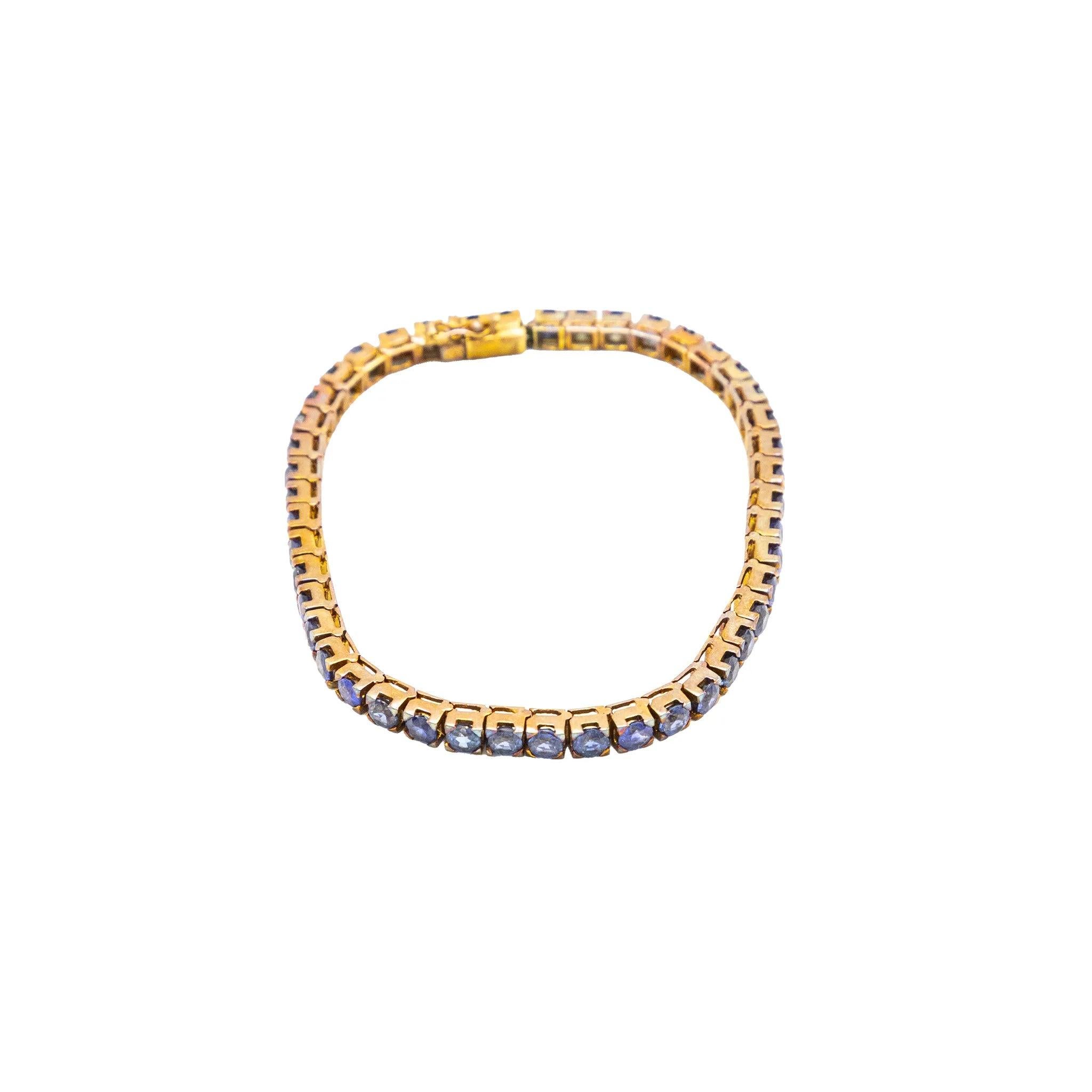 Bracelet de lignes de saphirs en or jaune 18K - années 80 État moyen - En vente à Milano, IT