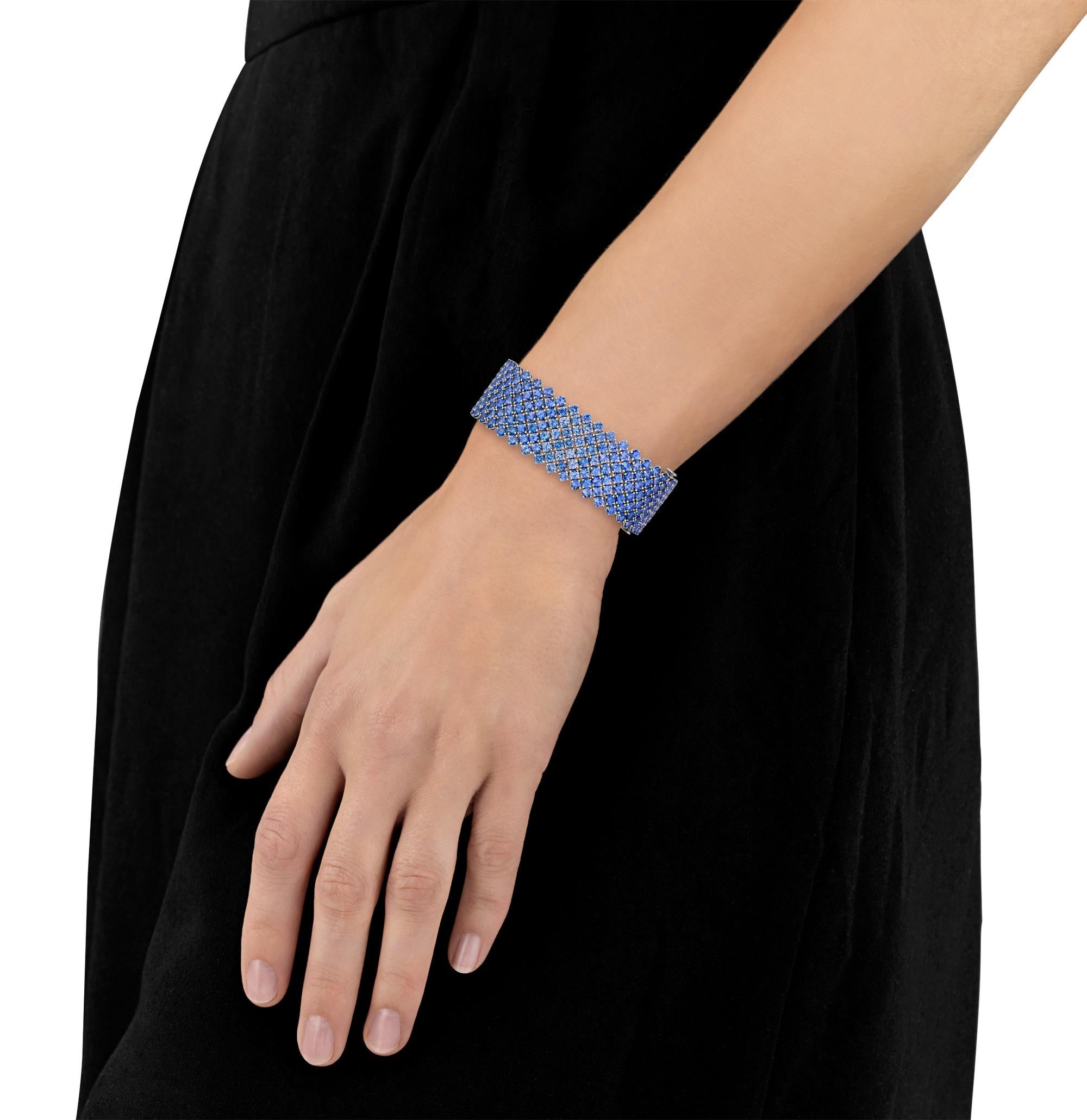 Pulsera de malla de zafiro, 44,60 quilates Moderno en venta