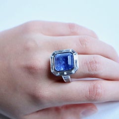 Sapphire Natural 17 Carats Ceylon Sapphire Ring on White Gold 18K with Diamonds