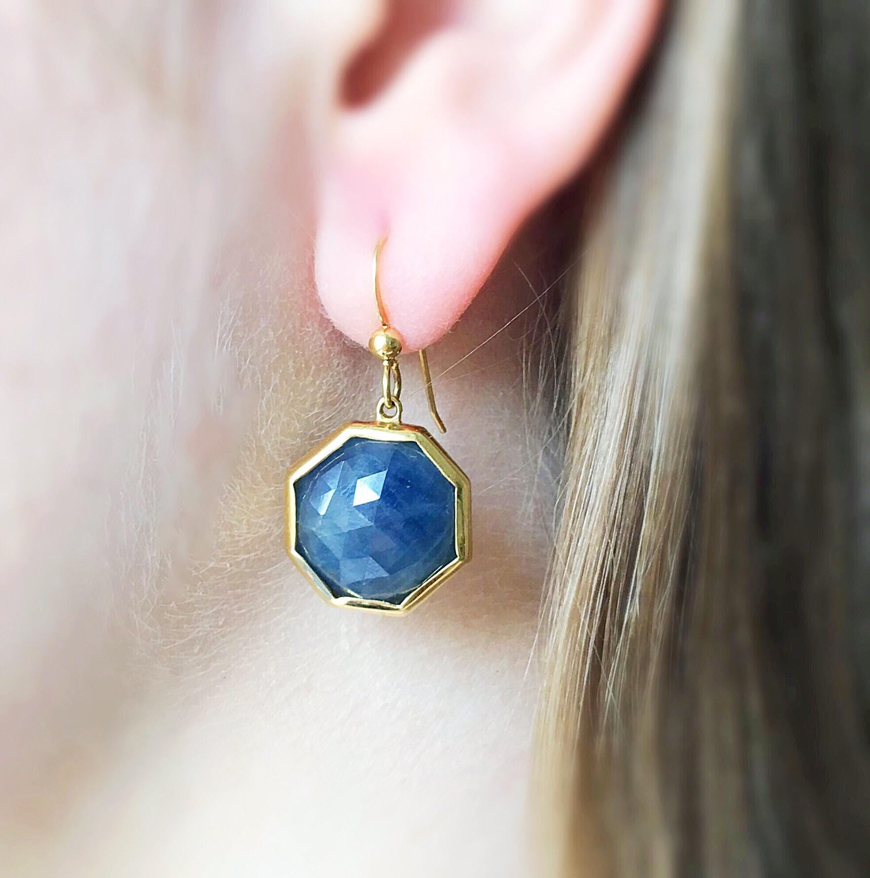 Contemporary Sapphire Octagon Drop Earrings 18 Karat Gold For Sale