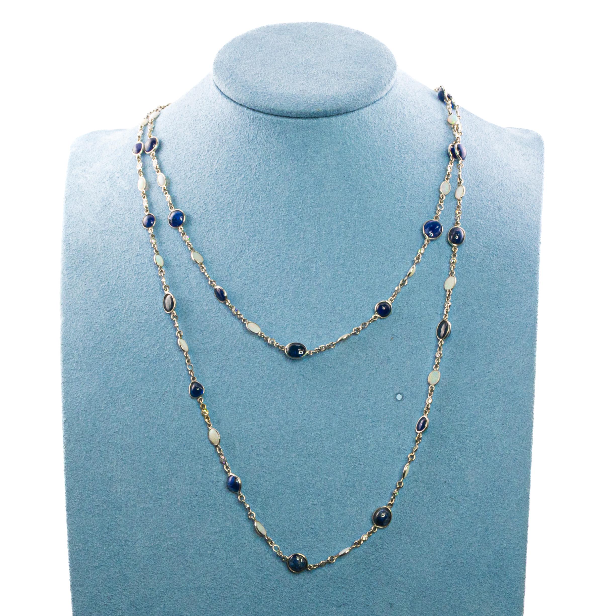 Rétro Collier de saphir et d'opale avec diamants à l'unité en vente