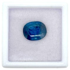 Zaffiro taglio ovale a cuscino, 3,62 ct  Zaffiro naturale trattato termicamente