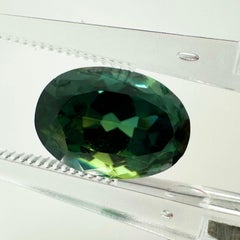 Sapphire Ovale Cut 3.55 ct No Heated Natural Green Sapphire