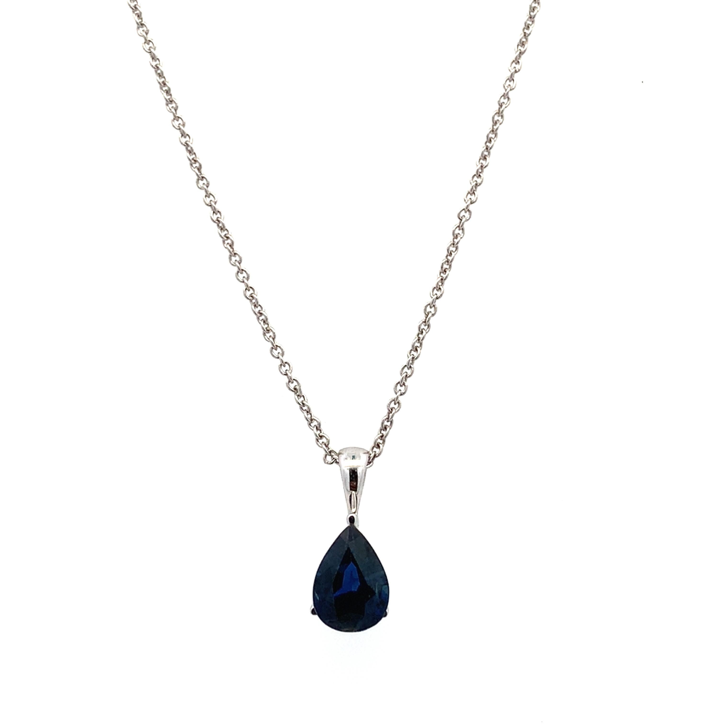 Pear Cut Sapphire pear shaped pendant necklace 18k white gold For Sale