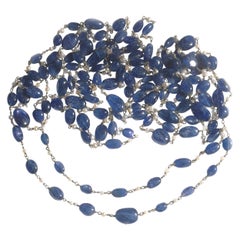 Collana a catena lunga in zaffiro, perla e oro bianco
