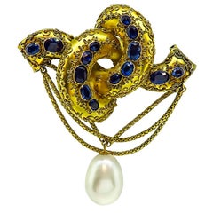 Sapphire Pearl Yellow Gold Pin