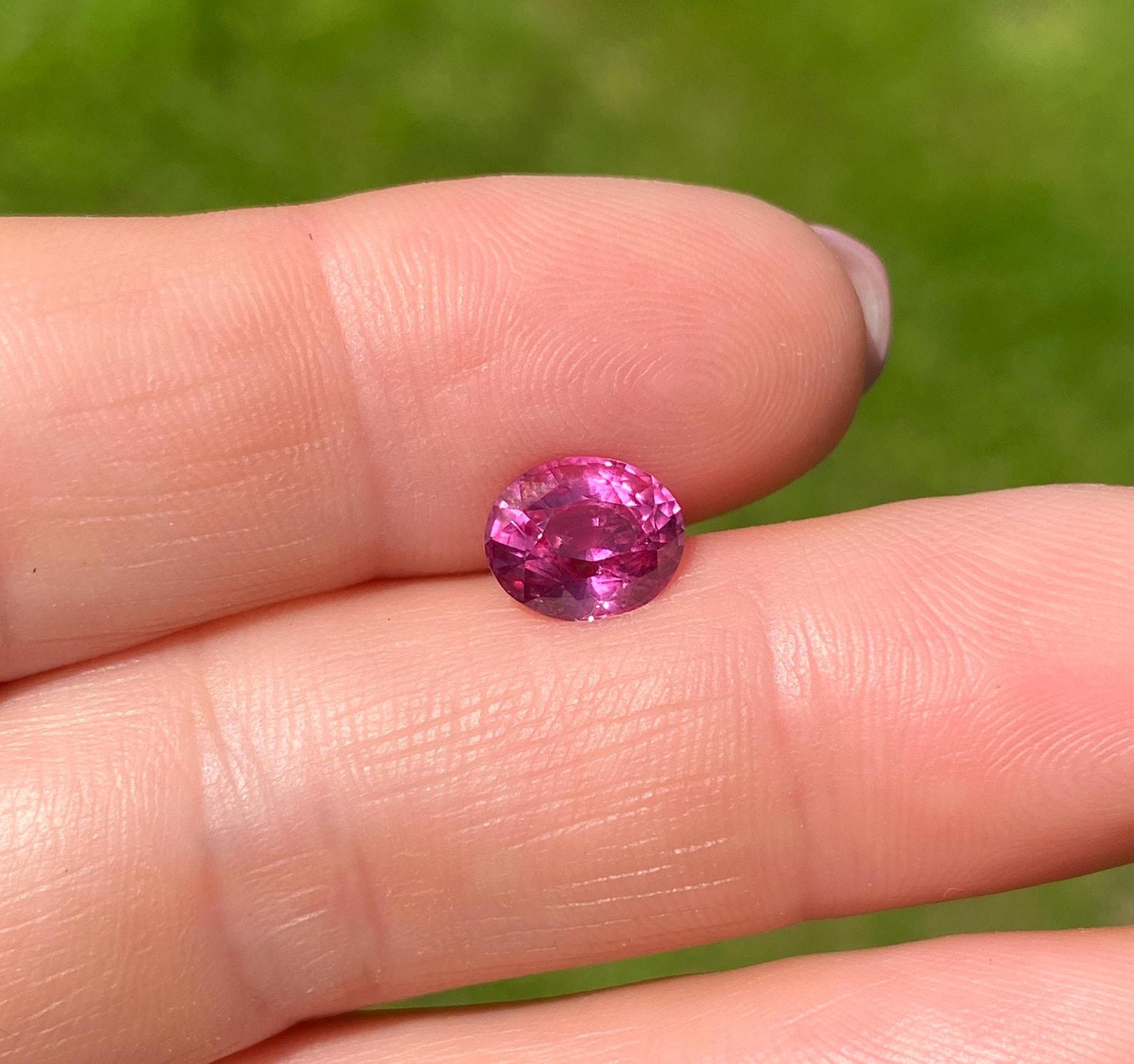 Sapphire RARE COLOR 2.54Ct Pink Natural gemstone, Oval cut, Kenya, GIA certified For Sale 6