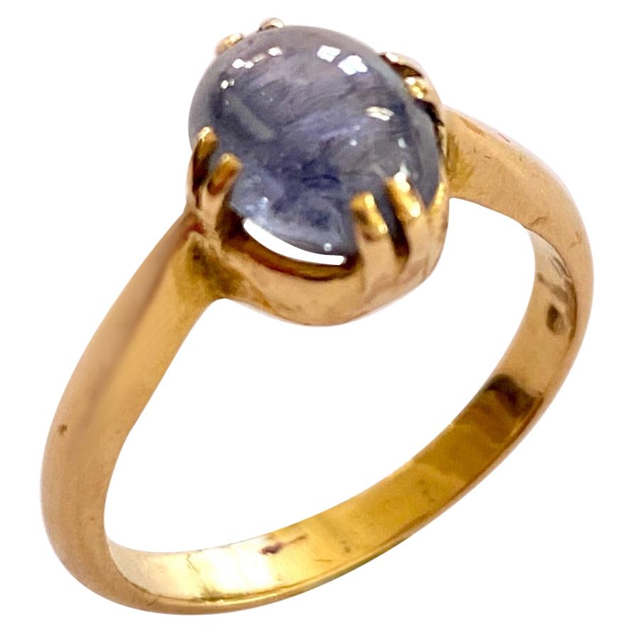 Sapphire Ring, 18 Karat Yellow Gold, the Netherlands, circa 1880