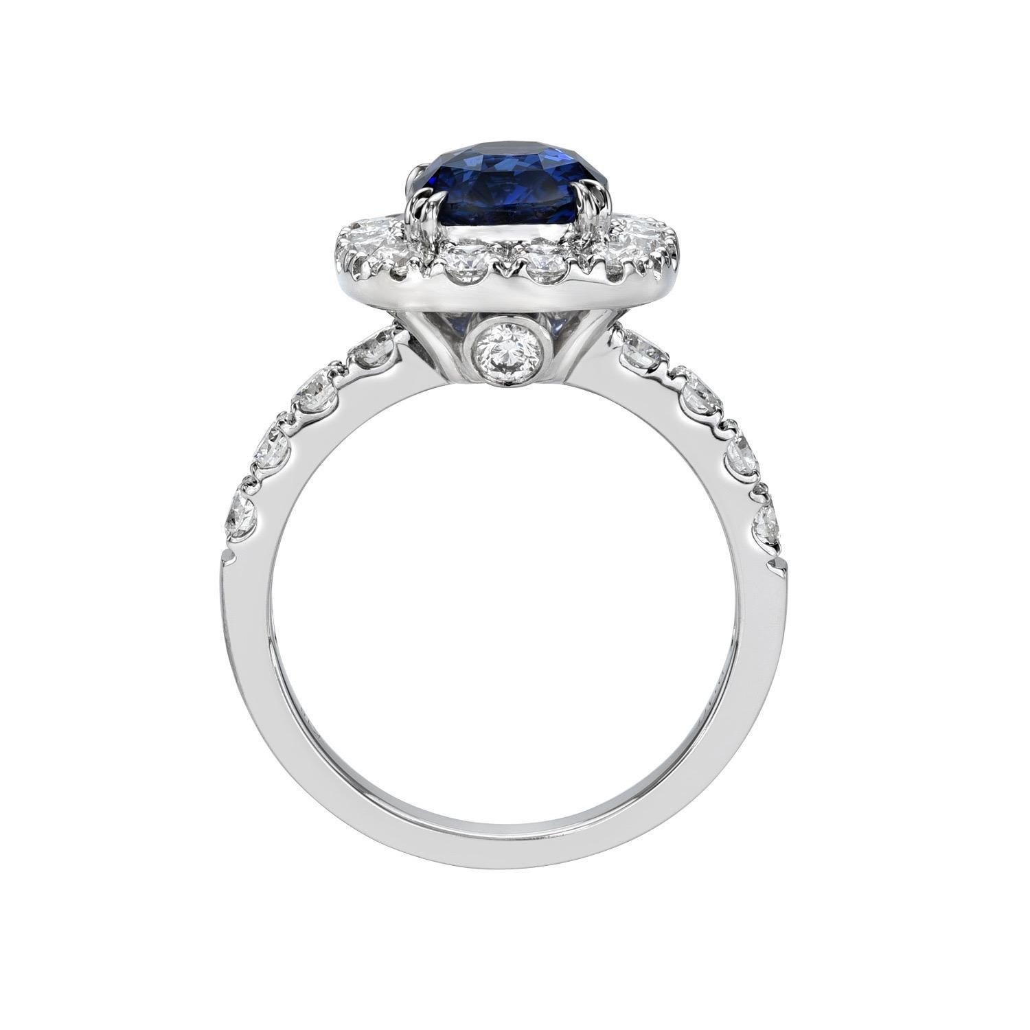 Sapphire Ring 2.71 Carat Blue Cushion In New Condition In Beverly Hills, CA