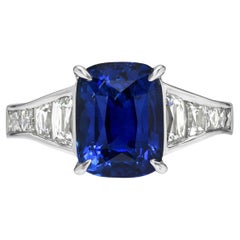 Saphir-Ring 4,54 Karat königsblauer Kissenschliff Sri Lanka
