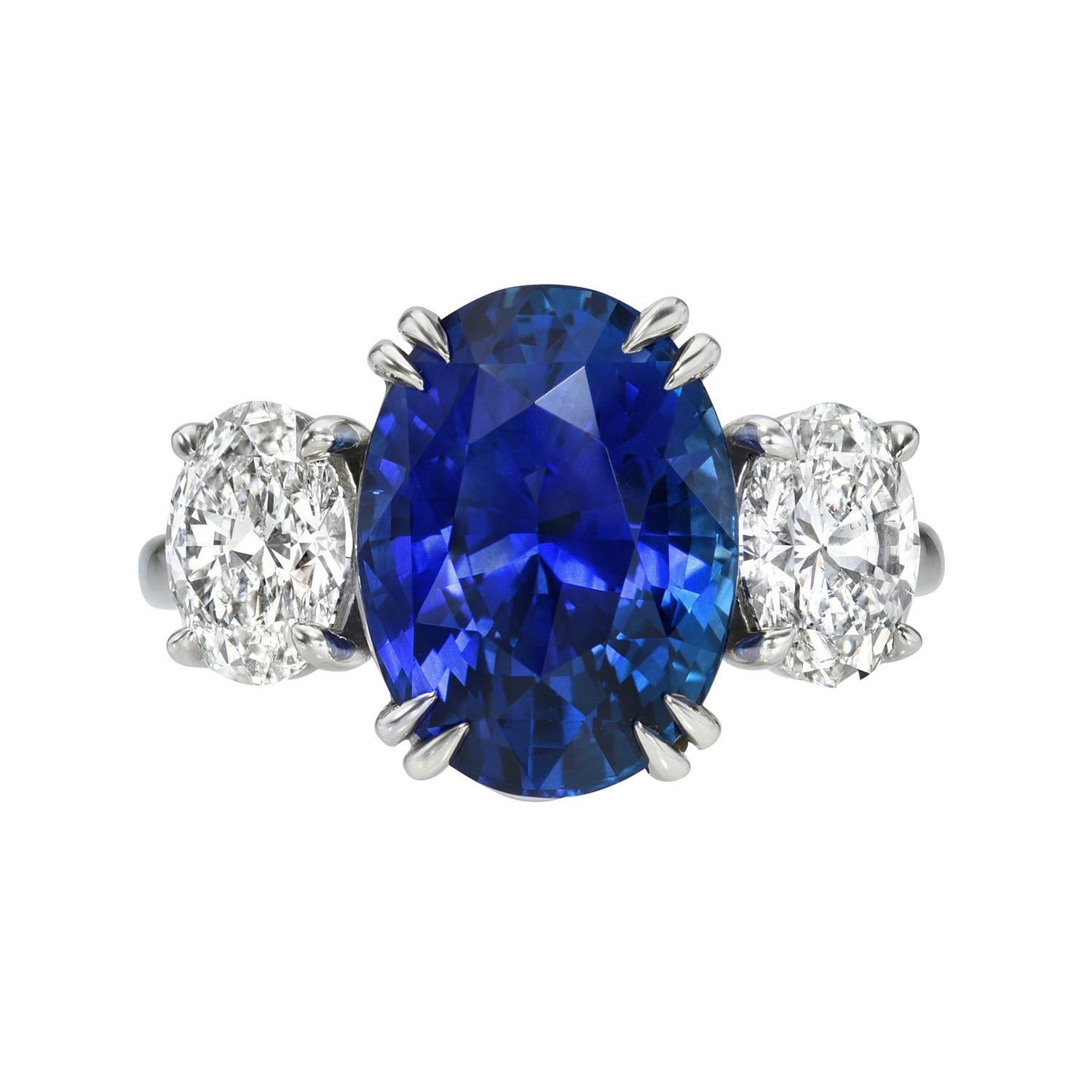 Sapphire Ring 7.03 Carat Oval Royal Blue For Sale 3