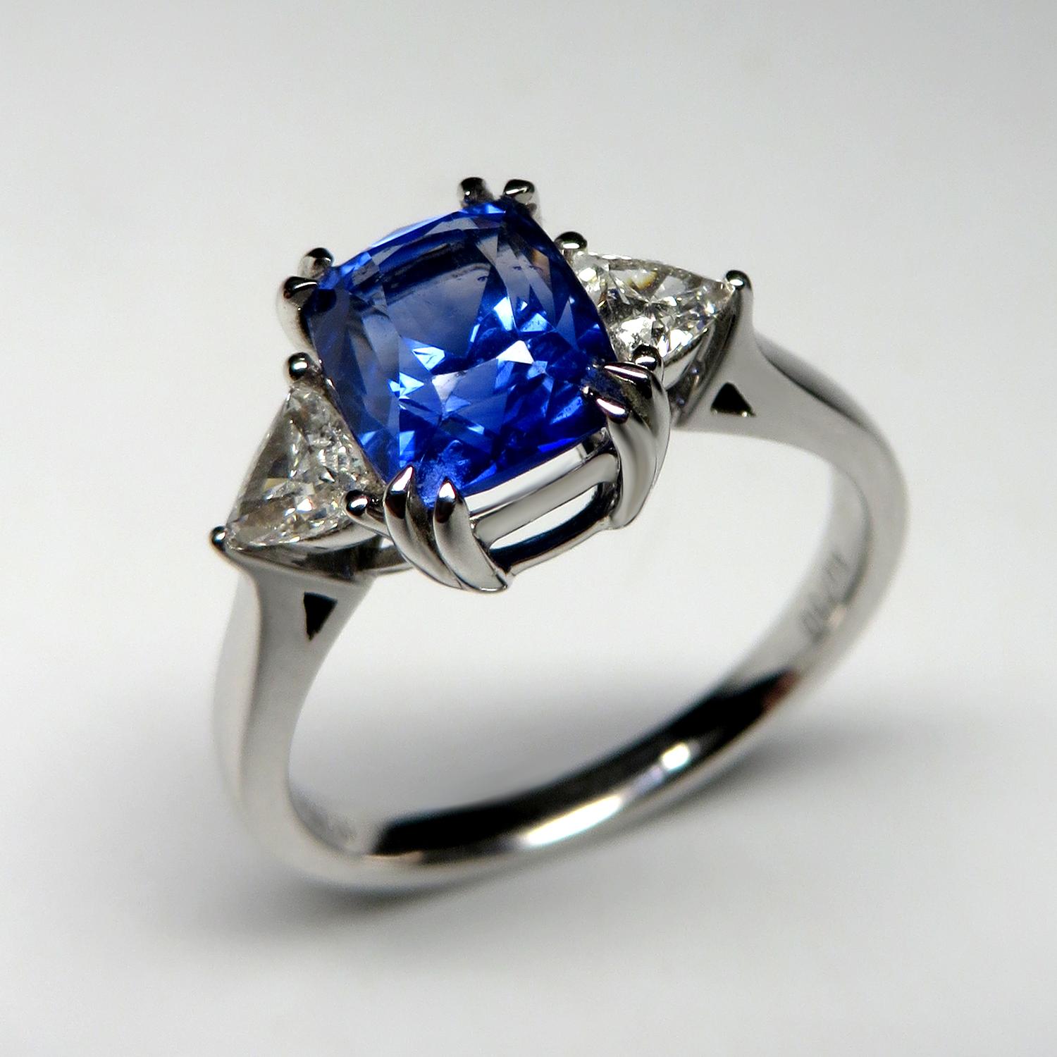 Sapphire Ring Diamond Wedding Band White Gold Blue Gemstone 1