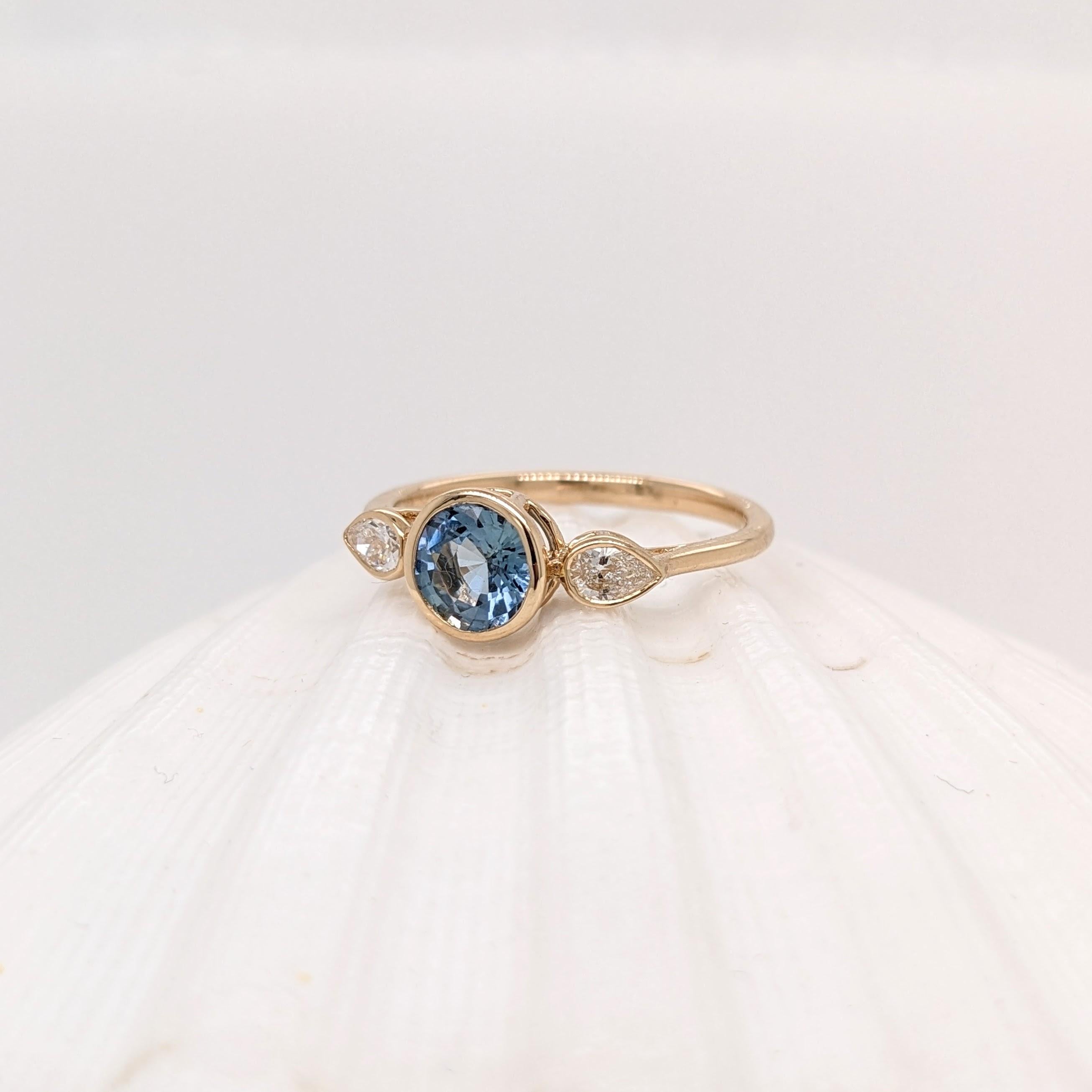 Modernist Sapphire Ring in 14K Yellow Gold w Natural Diamond Accents Three Stone Round 6mm