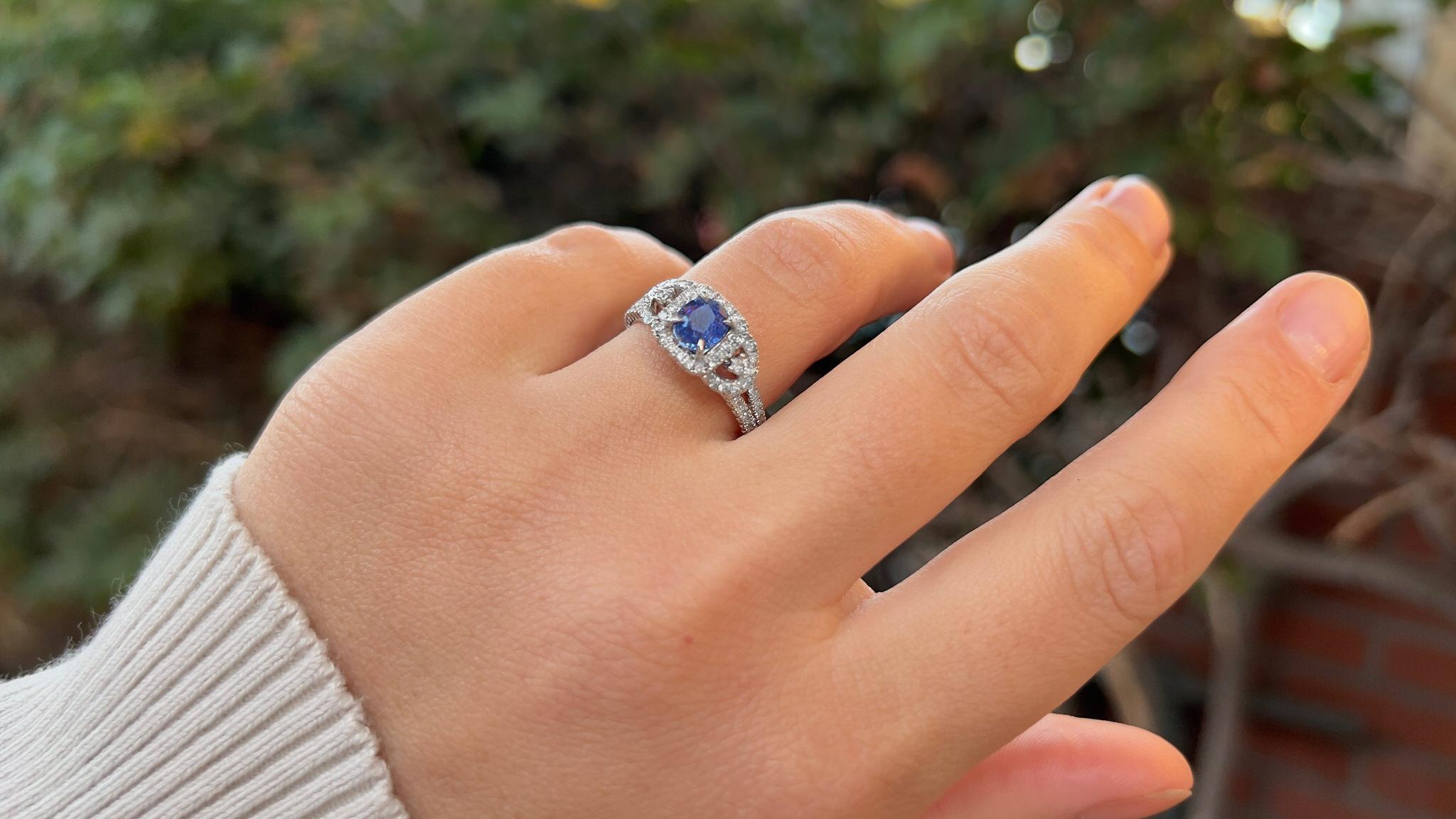 Saphir-Ring mit Diamanten 1,98 Karat 18K Weißgold (Rundschliff)