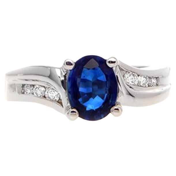 18k White Gold 1.52ct Sapphire Ring with .23ct Diamonds For Sale