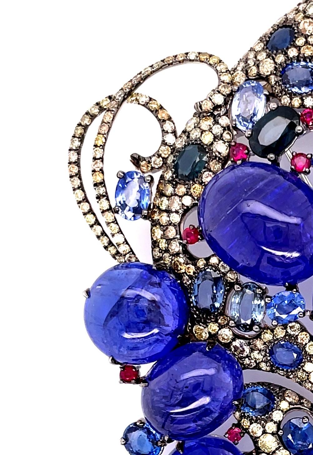 Broche Mariposa Zafiro Rubí Diamante y Tanzanita en Nuevo estado para la venta en Hong Kong, HK