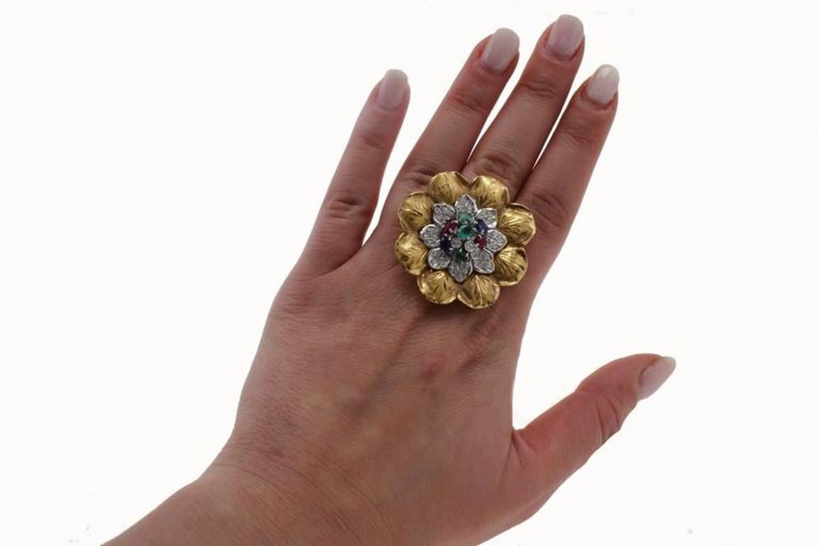 Brilliant Cut Sapphire Ruby Emerald Diamond Gold Cluster Ring For Sale