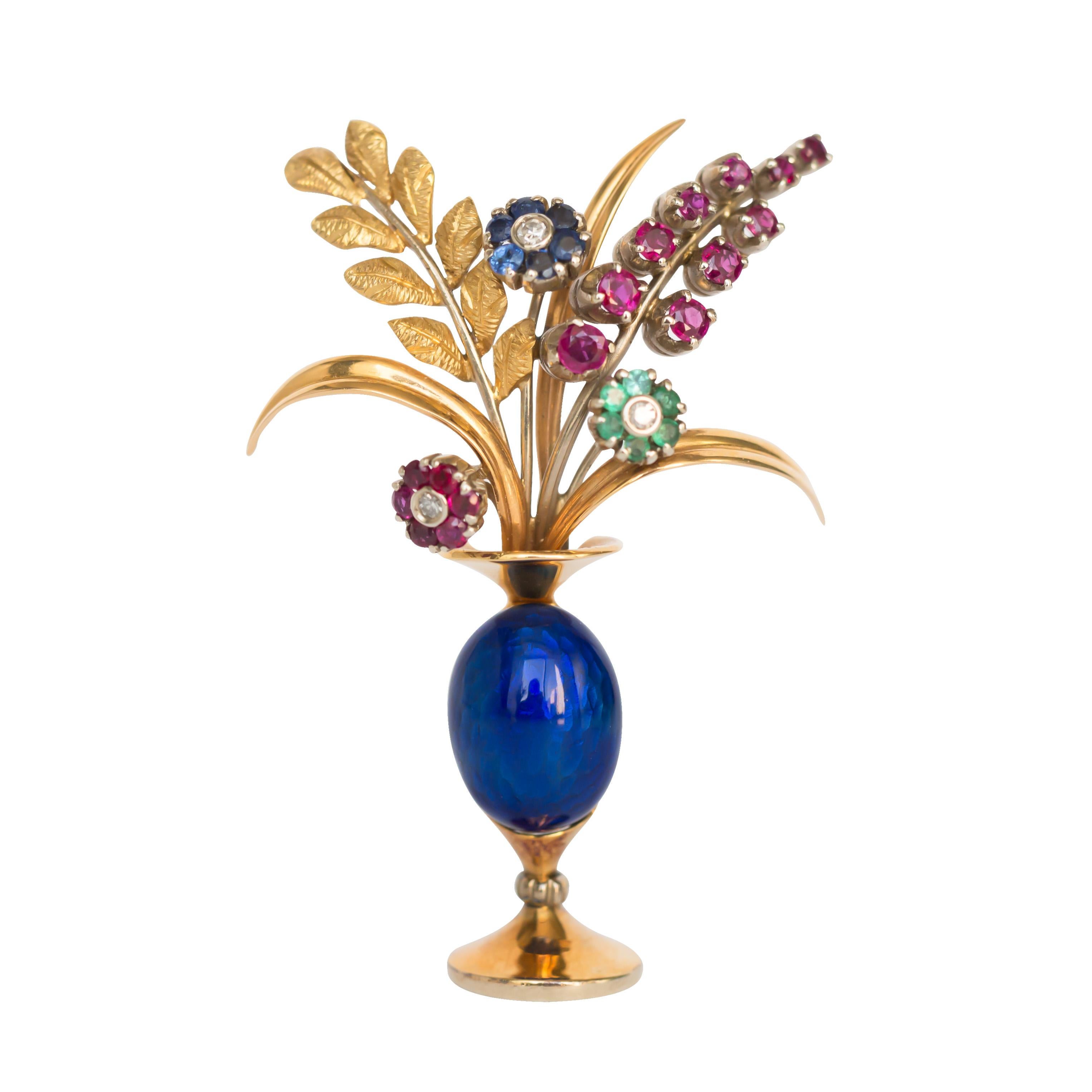 Sapphire, Ruby, Emerald Yellow Gold Brooch In Good Condition For Sale In Atlanta, GA